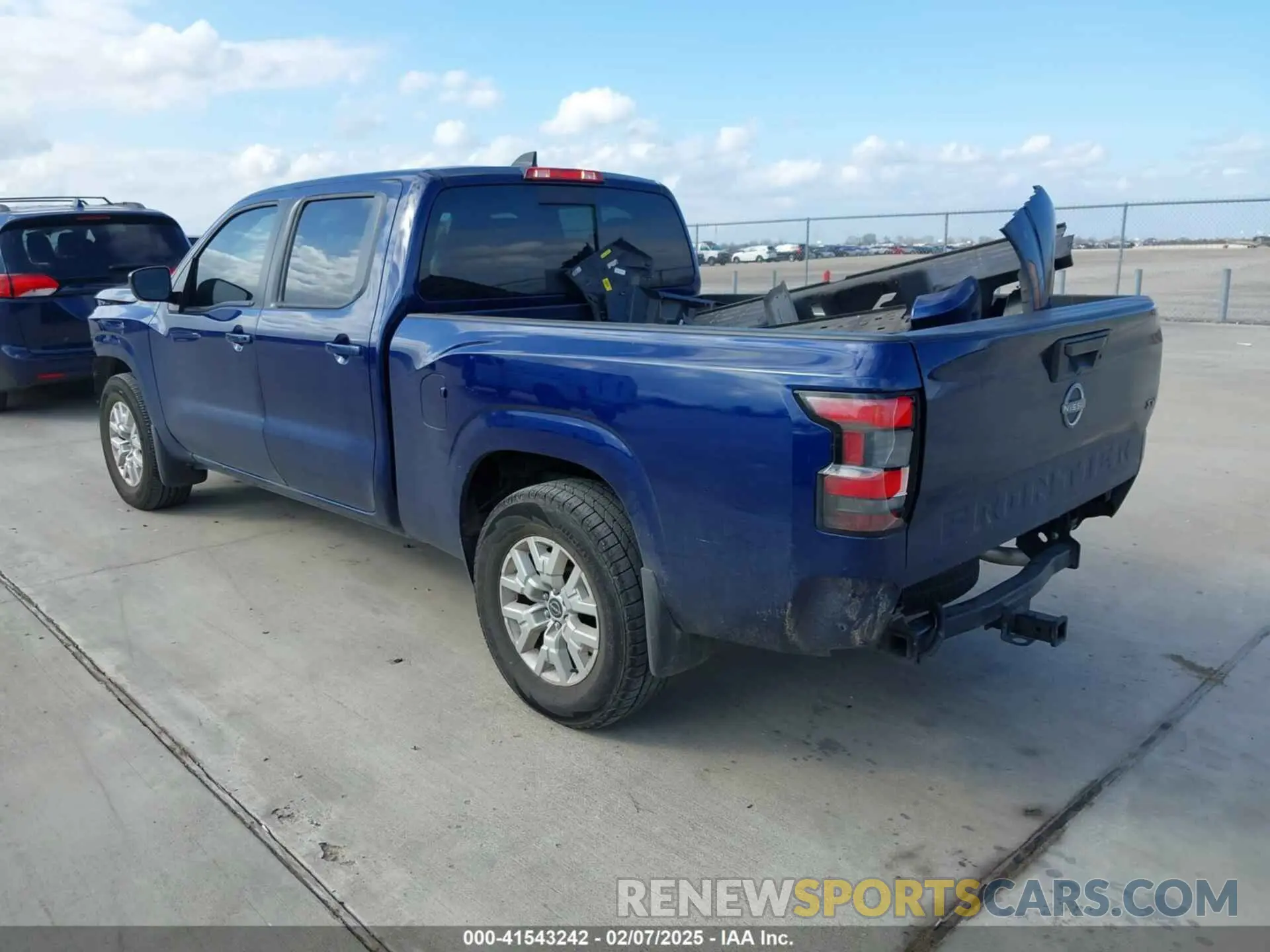 3 Photograph of a damaged car 1N6ED1FJ9PN630125 NISSAN FRONTIER 2023