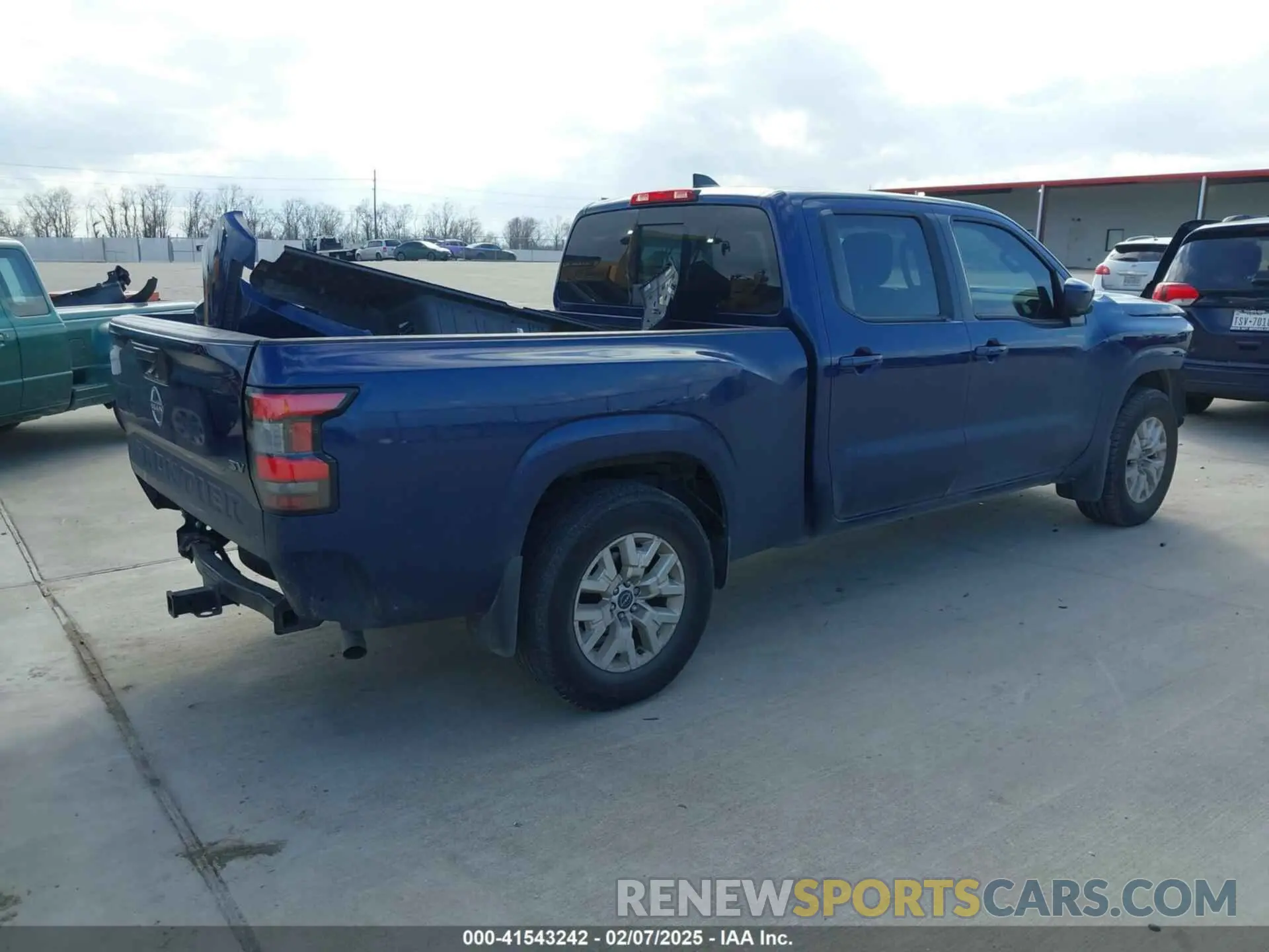 4 Photograph of a damaged car 1N6ED1FJ9PN630125 NISSAN FRONTIER 2023