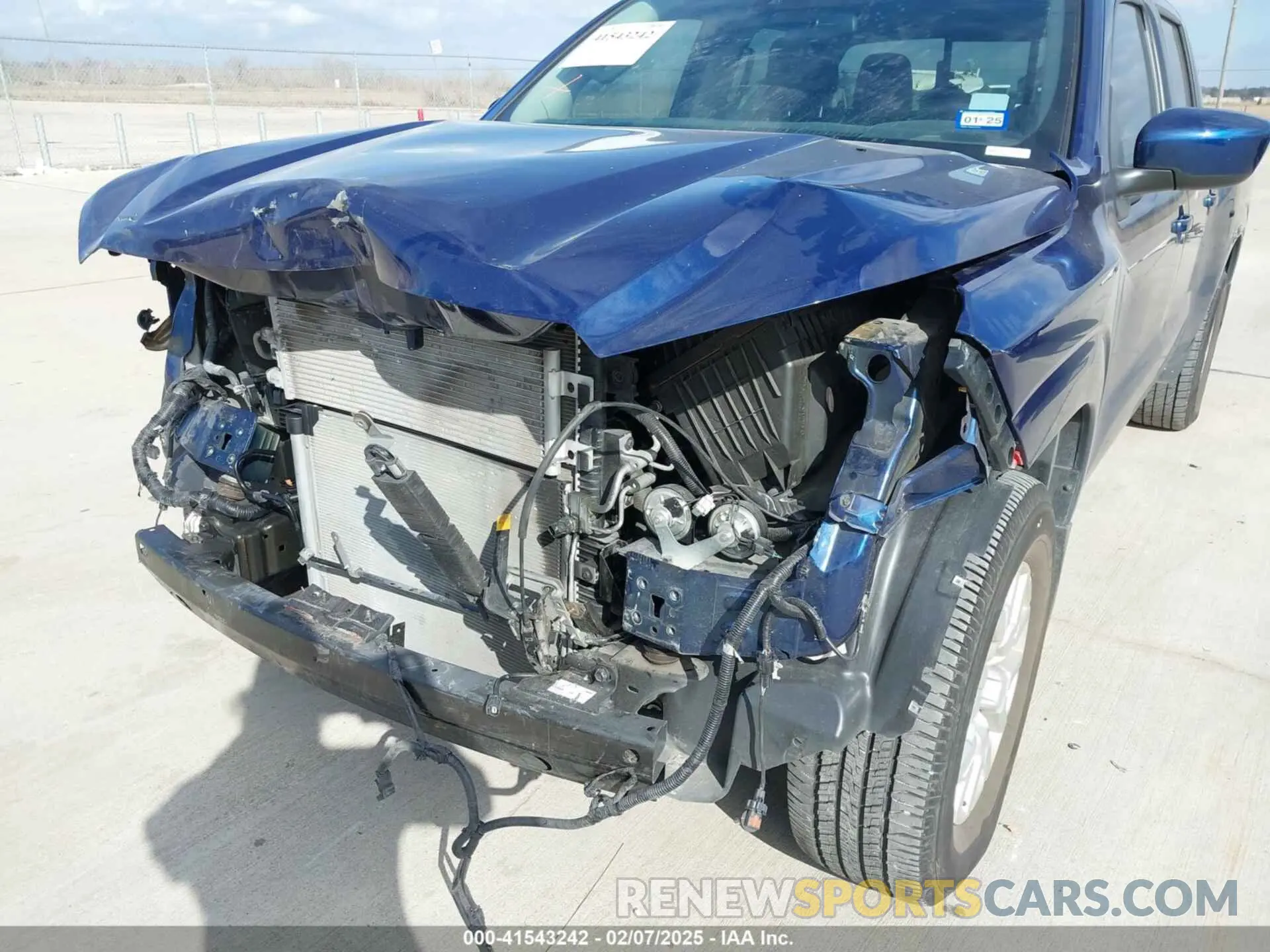 6 Photograph of a damaged car 1N6ED1FJ9PN630125 NISSAN FRONTIER 2023