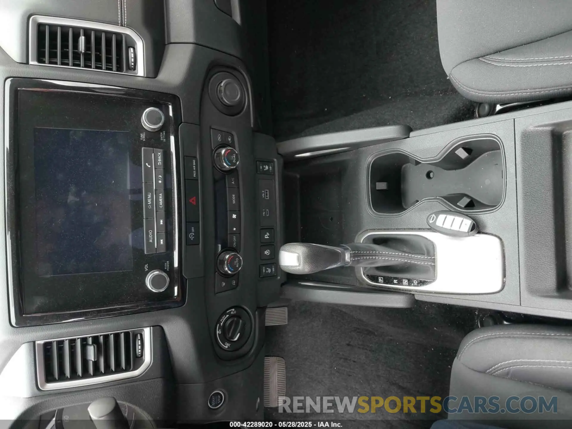 11 Photograph of a damaged car 1N6ED1FKXPN650697 NISSAN FRONTIER 2023