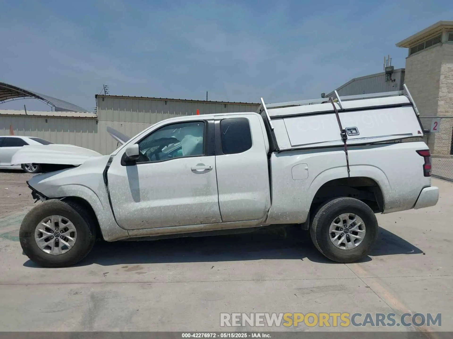 13 Photograph of a damaged car 1N6ED1CL0RN623511 NISSAN FRONTIER 2024