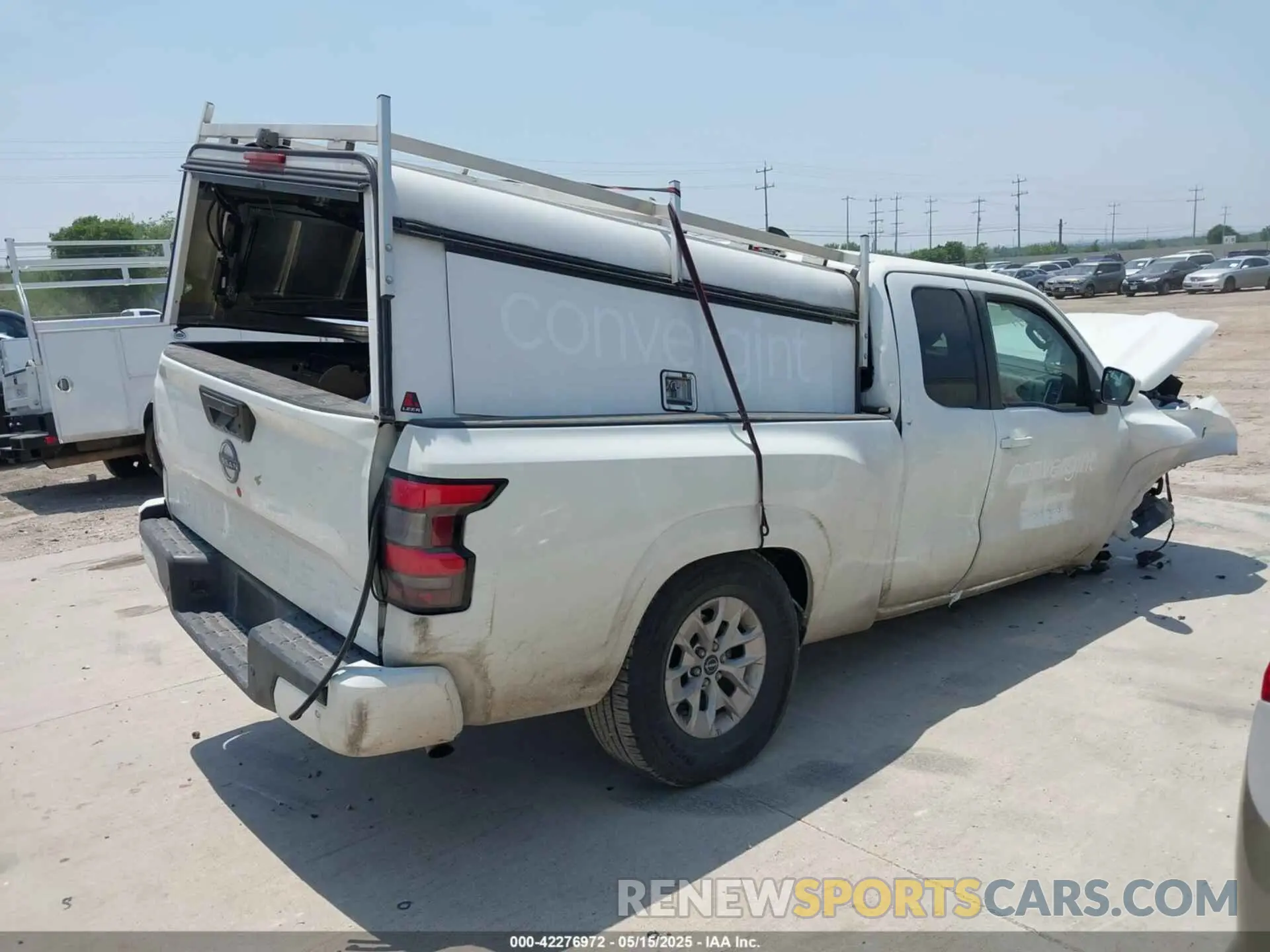 4 Photograph of a damaged car 1N6ED1CL0RN623511 NISSAN FRONTIER 2024