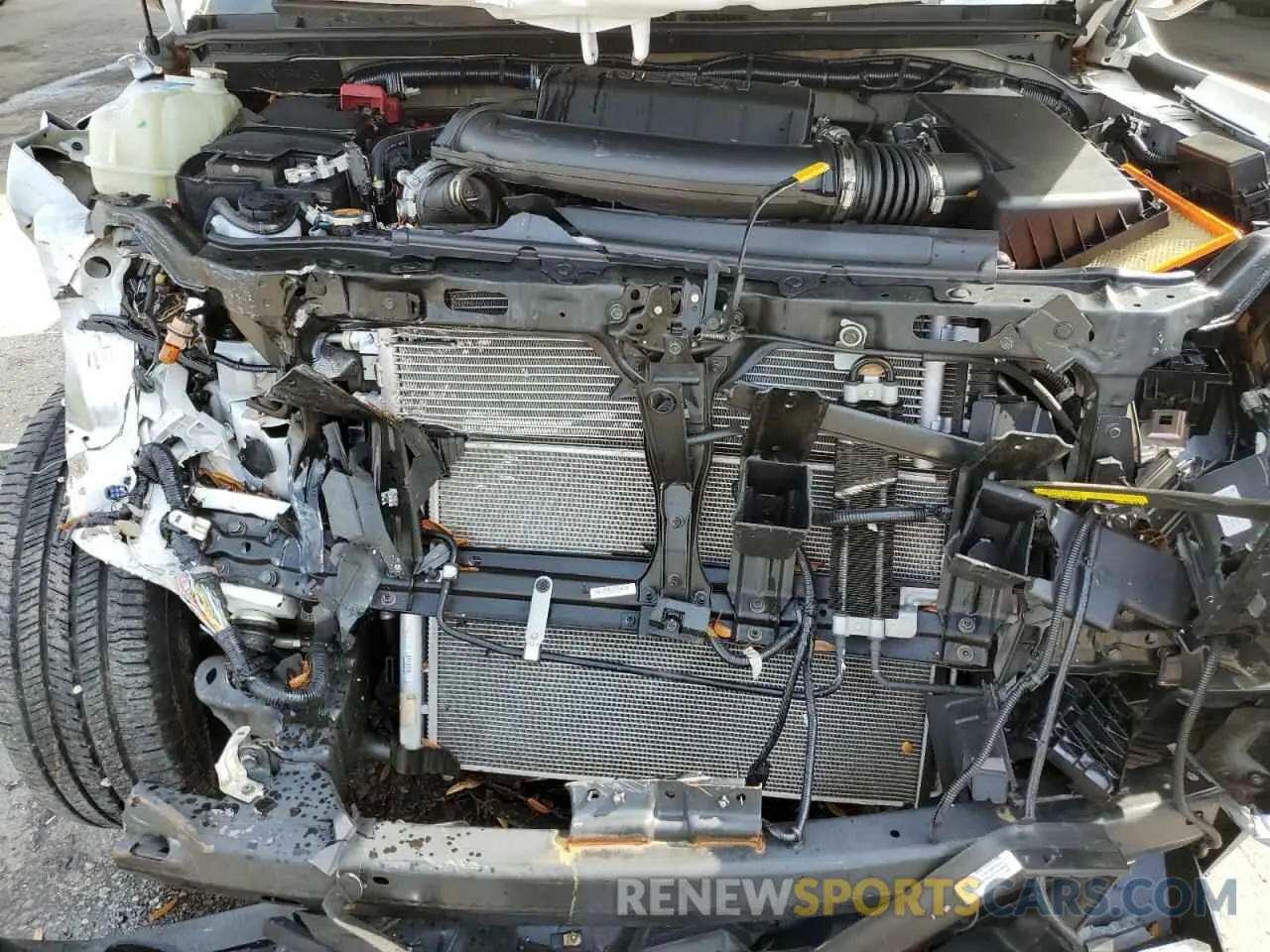 12 Photograph of a damaged car 1N6ED1CL3RN658317 NISSAN FRONTIER 2024