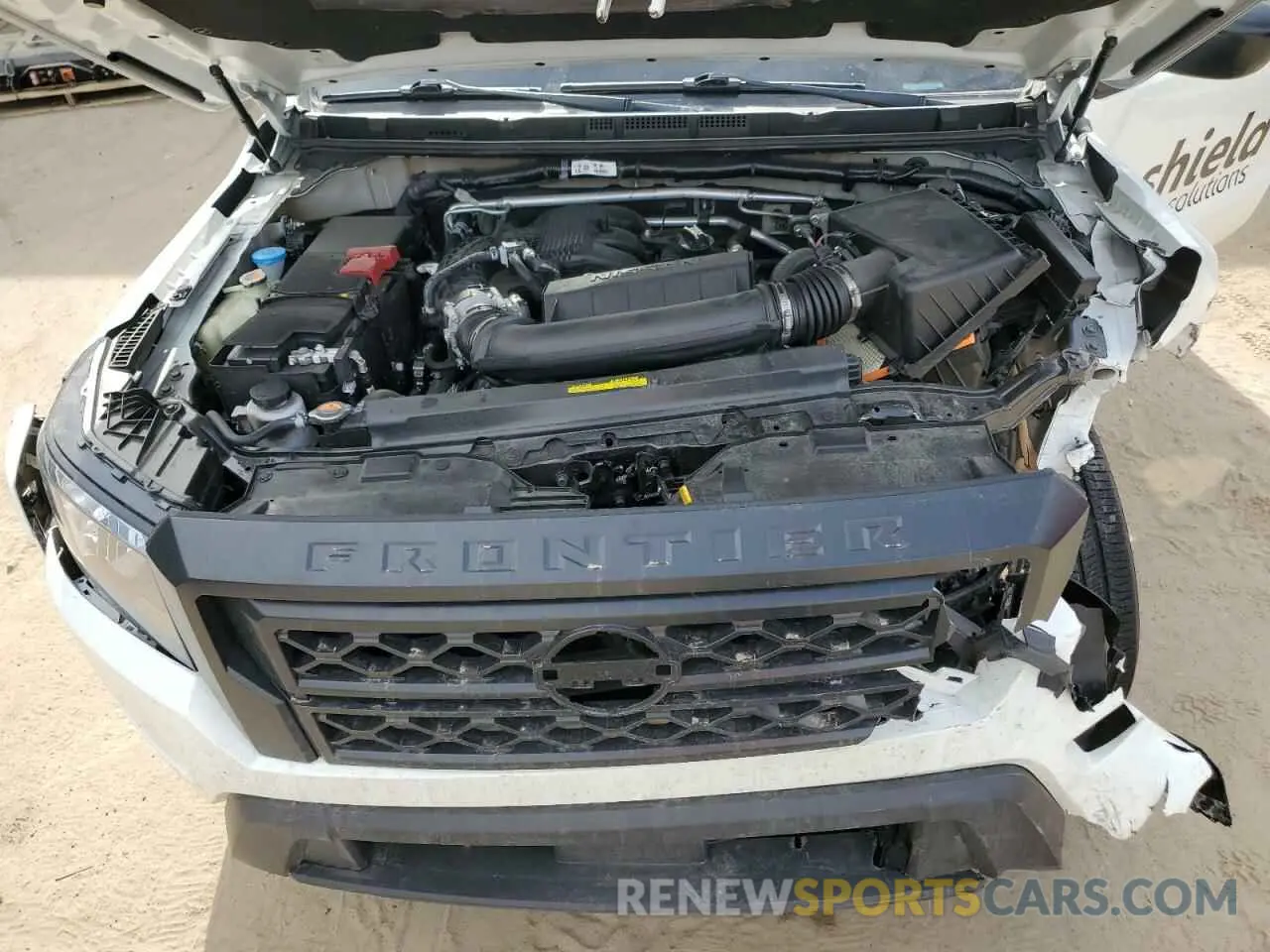11 Photograph of a damaged car 1N6ED1CL5RN628316 NISSAN FRONTIER 2024