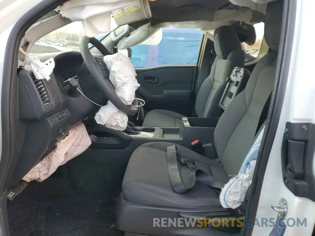 7 Photograph of a damaged car 1N6ED1CL5RN628316 NISSAN FRONTIER 2024