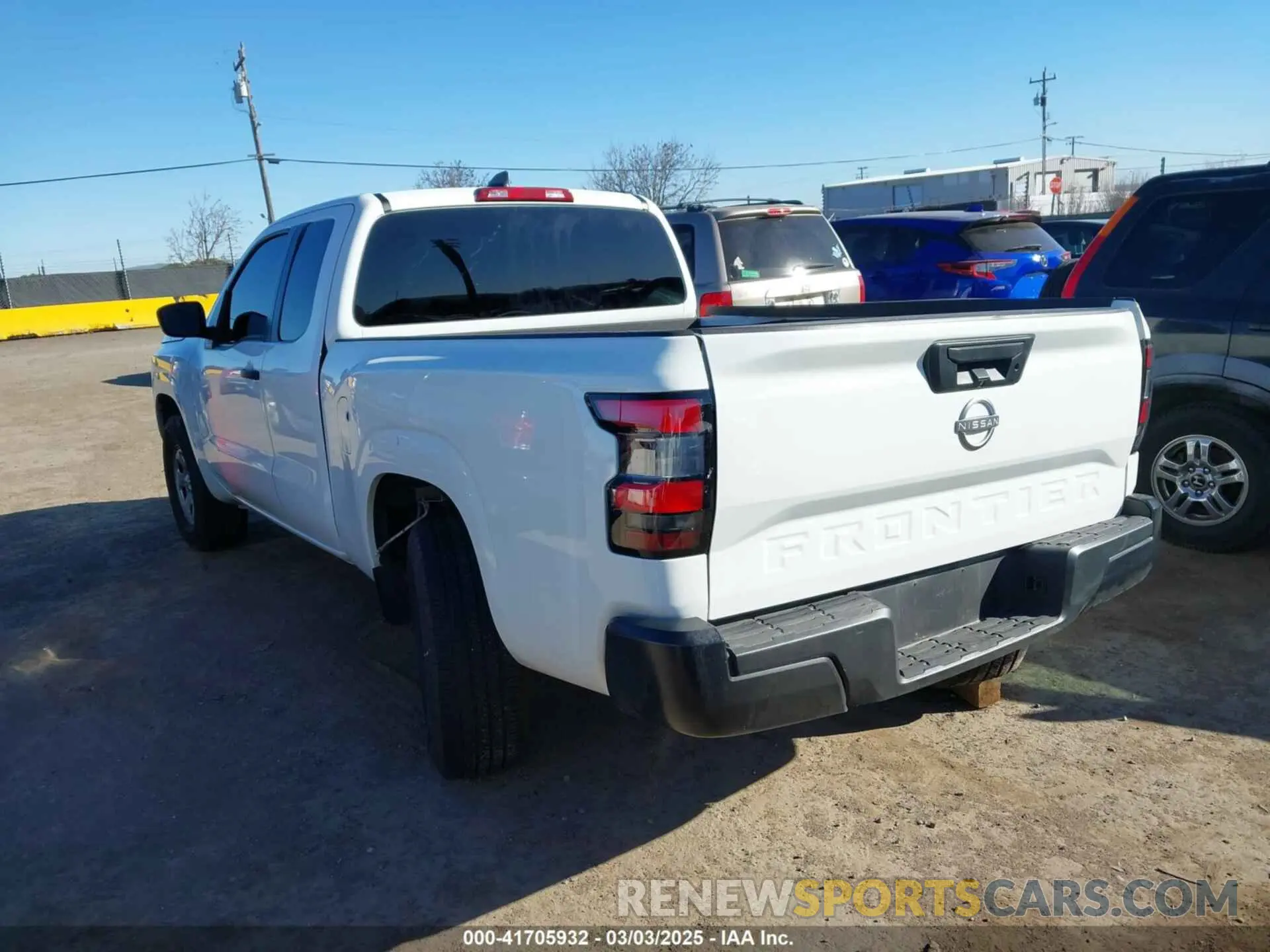 3 Photograph of a damaged car 1N6ED1CL5RN639610 NISSAN FRONTIER 2024