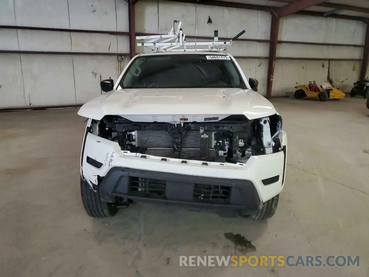 5 Photograph of a damaged car 1N6ED1CM1RN644876 NISSAN FRONTIER 2024