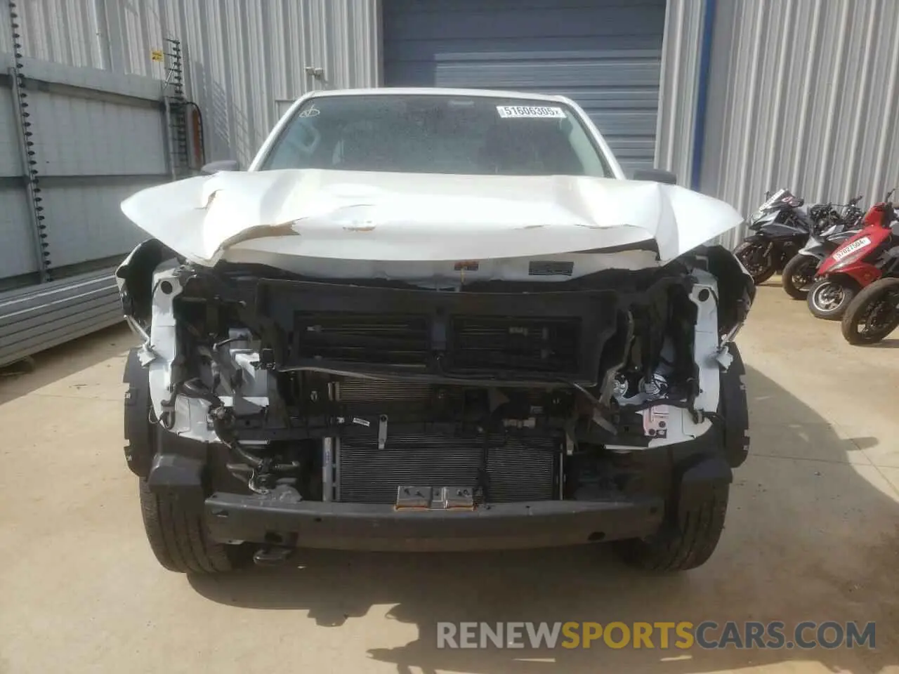 5 Photograph of a damaged car 1N6ED1CM7RN642064 NISSAN FRONTIER 2024