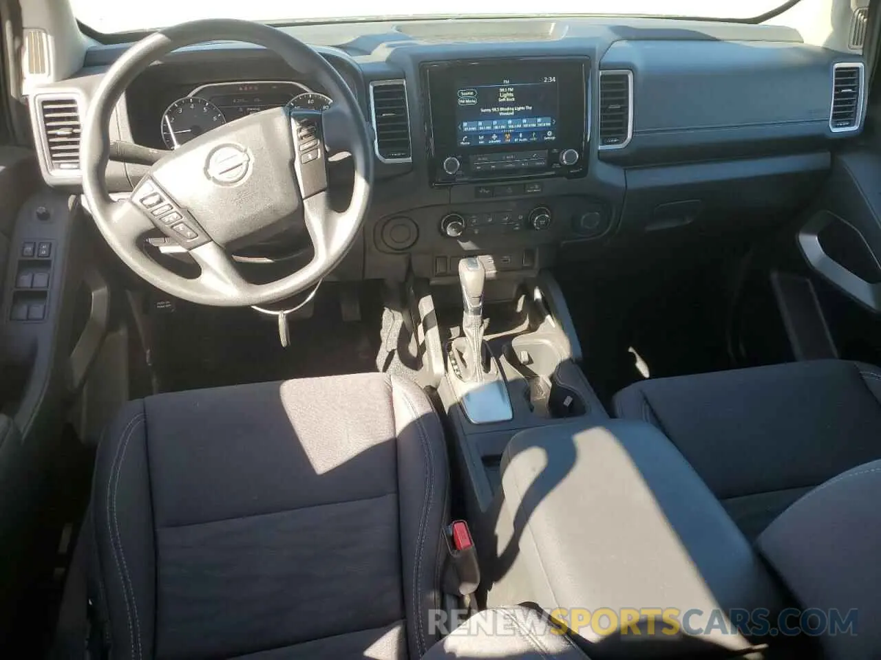8 Photograph of a damaged car 1N6ED1EJ0RN611130 NISSAN FRONTIER 2024