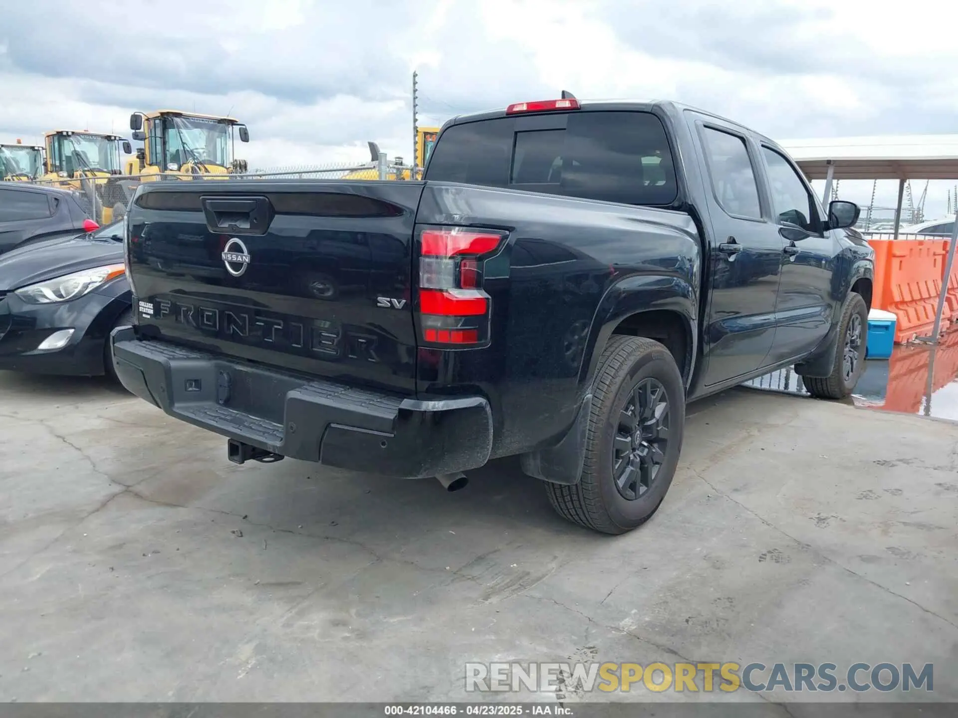 4 Photograph of a damaged car 1N6ED1EJ6RN625369 NISSAN FRONTIER 2024