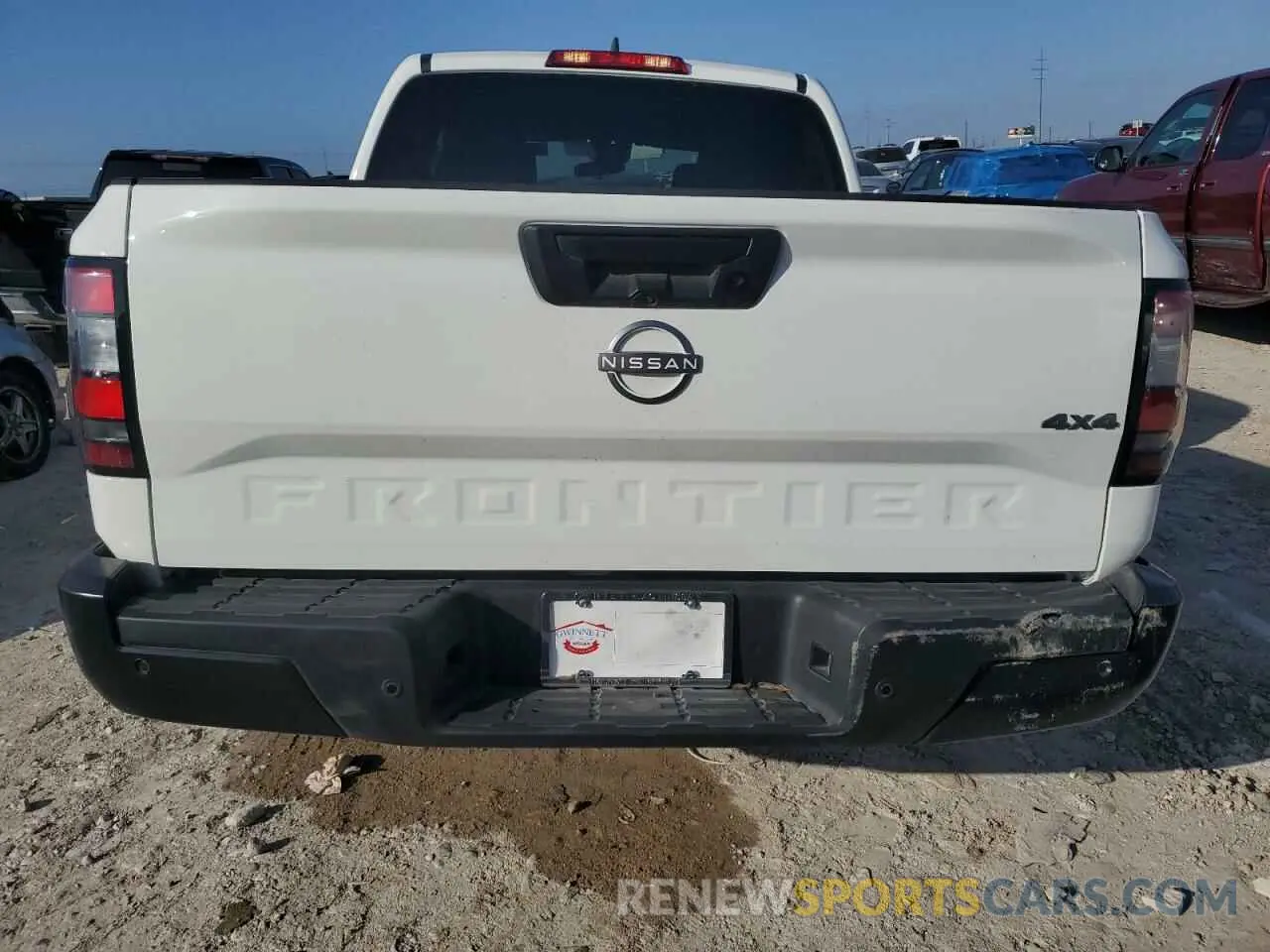 6 Photograph of a damaged car 1N6ED1EK1RN671183 NISSAN FRONTIER 2024
