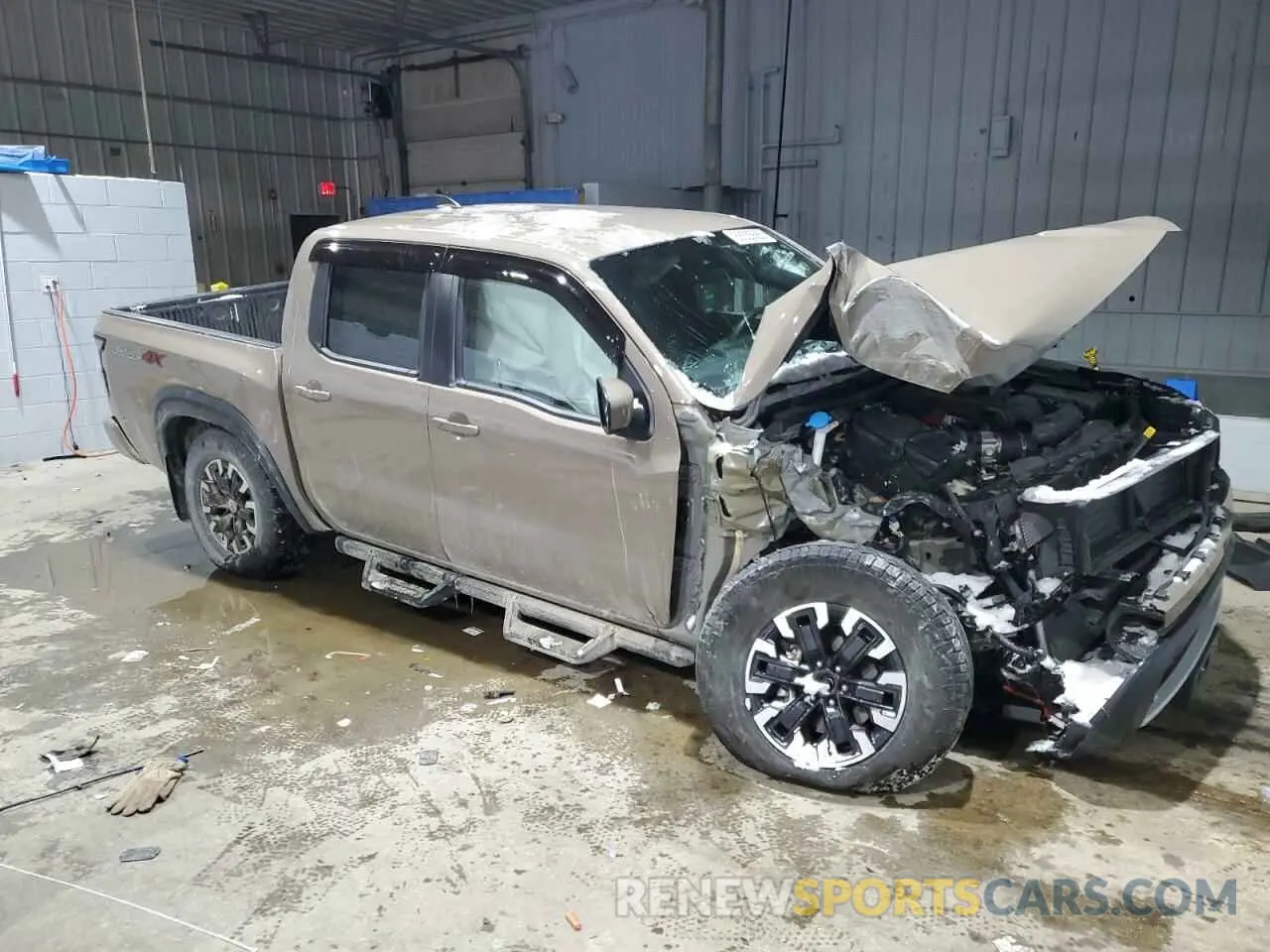 4 Photograph of a damaged car 1N6ED1EK2RN605631 NISSAN FRONTIER 2024