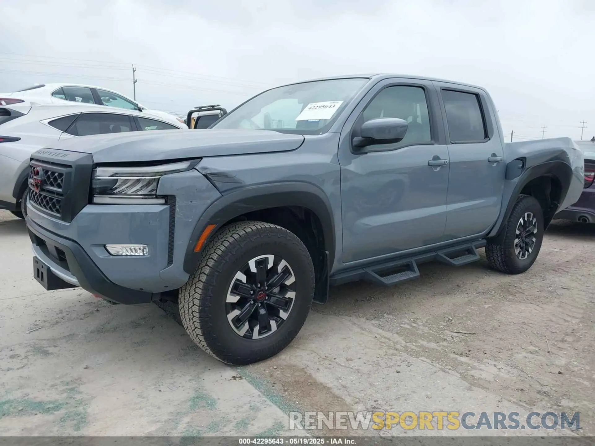 2 Photograph of a damaged car 1N6ED1EK2RN630822 NISSAN FRONTIER 2024