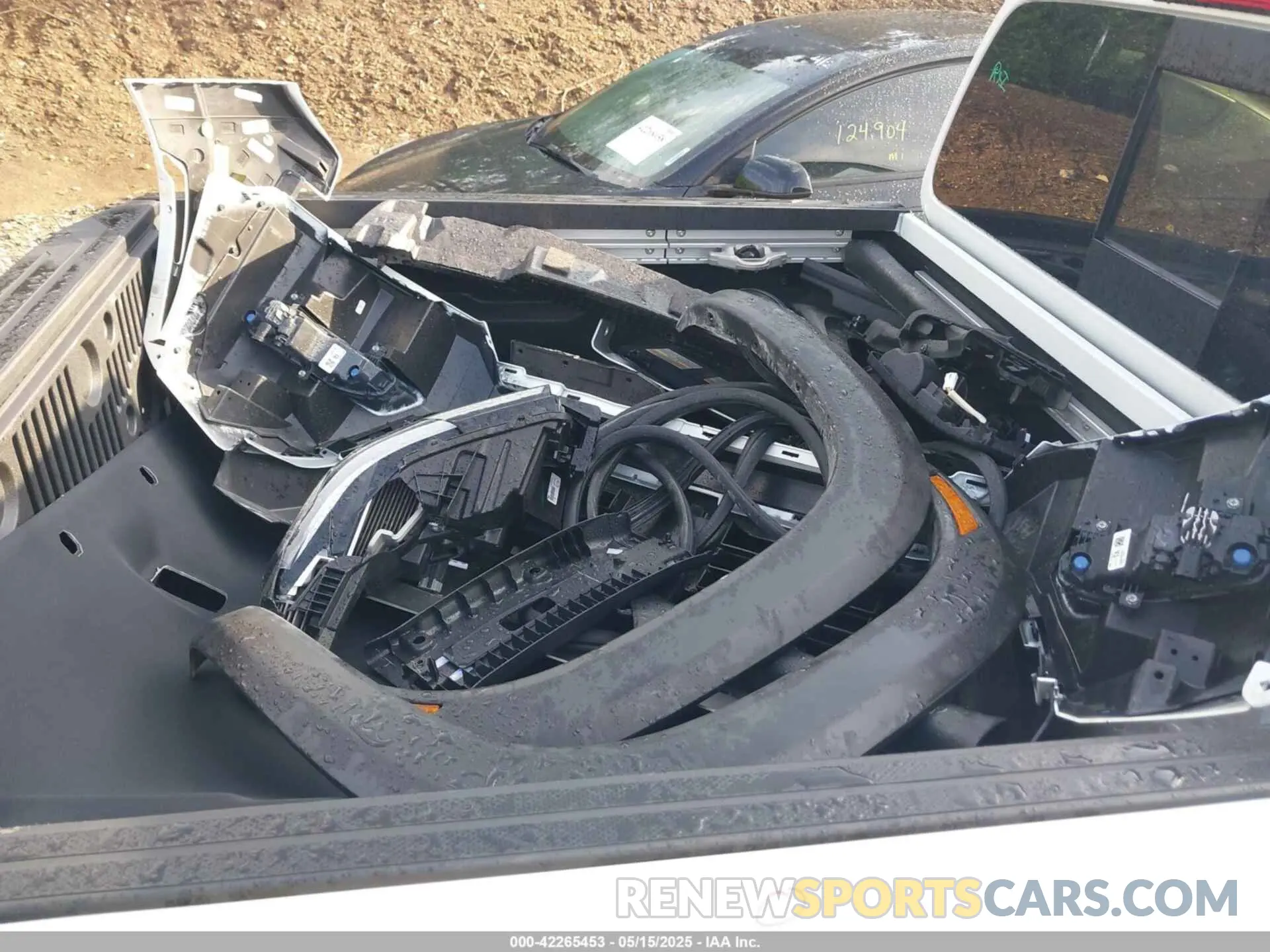 18 Photograph of a damaged car 1N6ED1EK2RN656501 NISSAN FRONTIER 2024