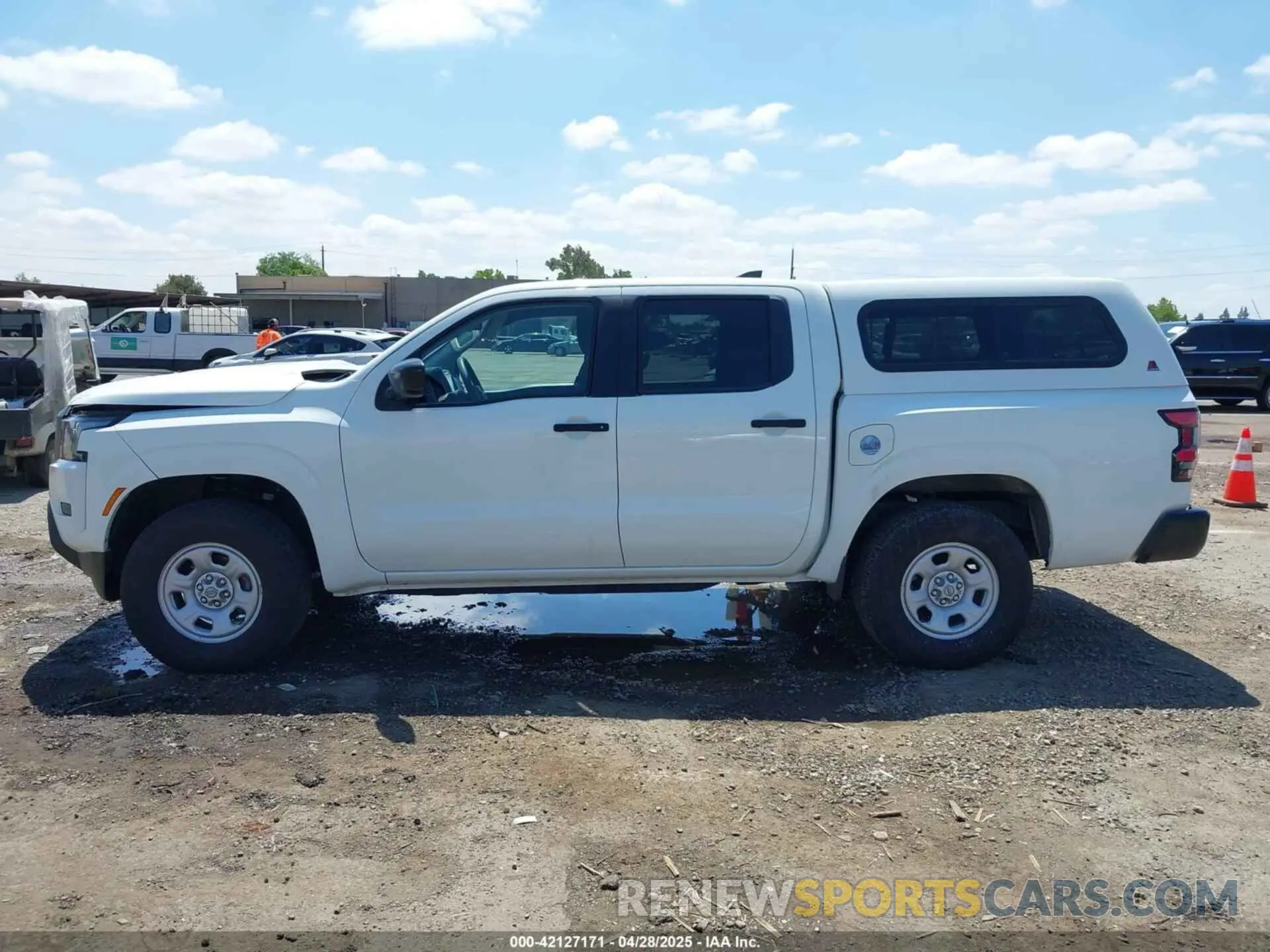 15 Photograph of a damaged car 1N6ED1EK3RN632465 NISSAN FRONTIER 2024