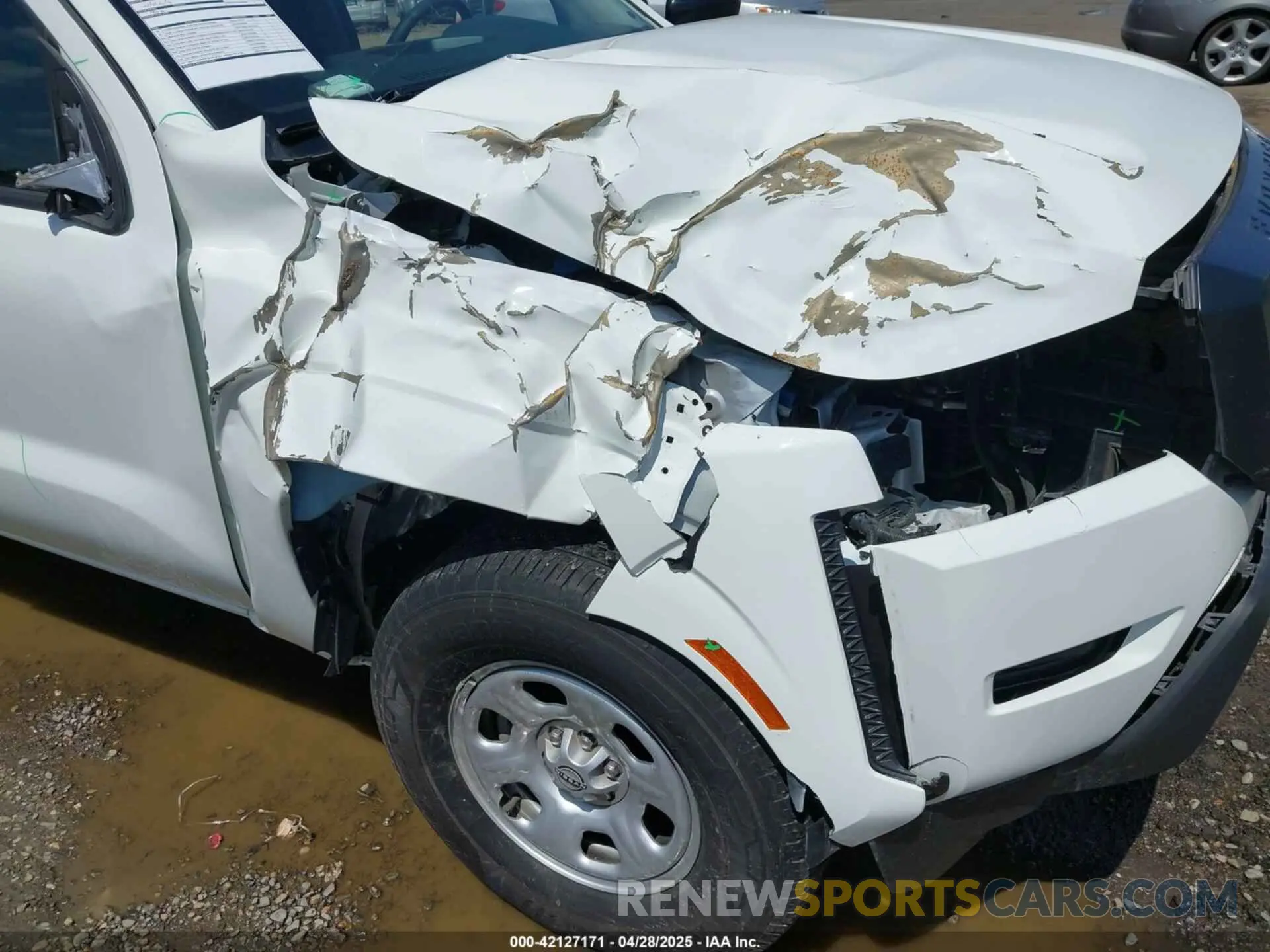 6 Photograph of a damaged car 1N6ED1EK3RN632465 NISSAN FRONTIER 2024