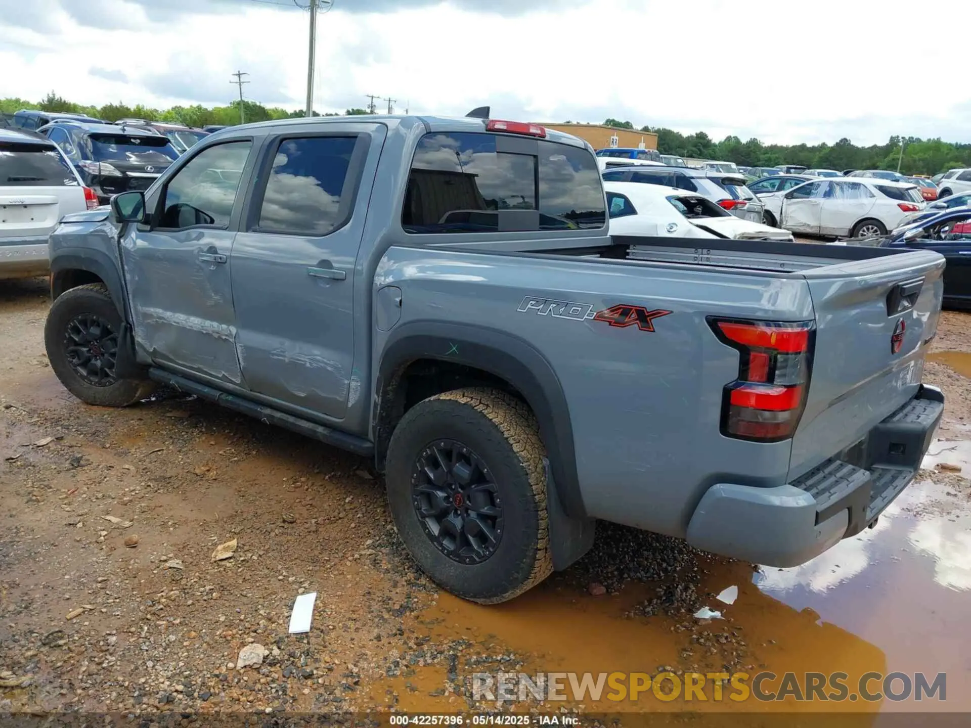 3 Photograph of a damaged car 1N6ED1EK4RN653308 NISSAN FRONTIER 2024
