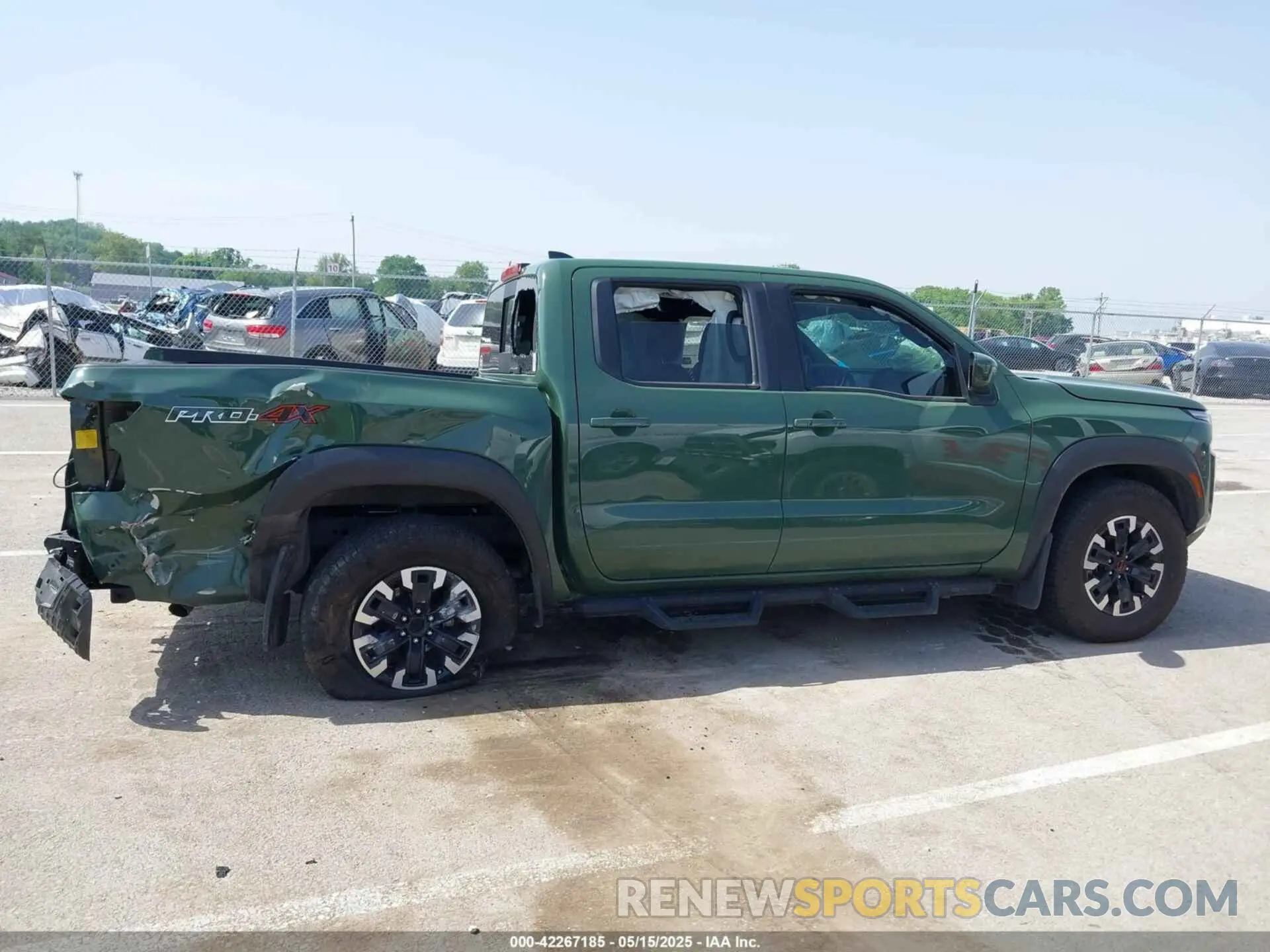 14 Photograph of a damaged car 1N6ED1EK5RN609480 NISSAN FRONTIER 2024