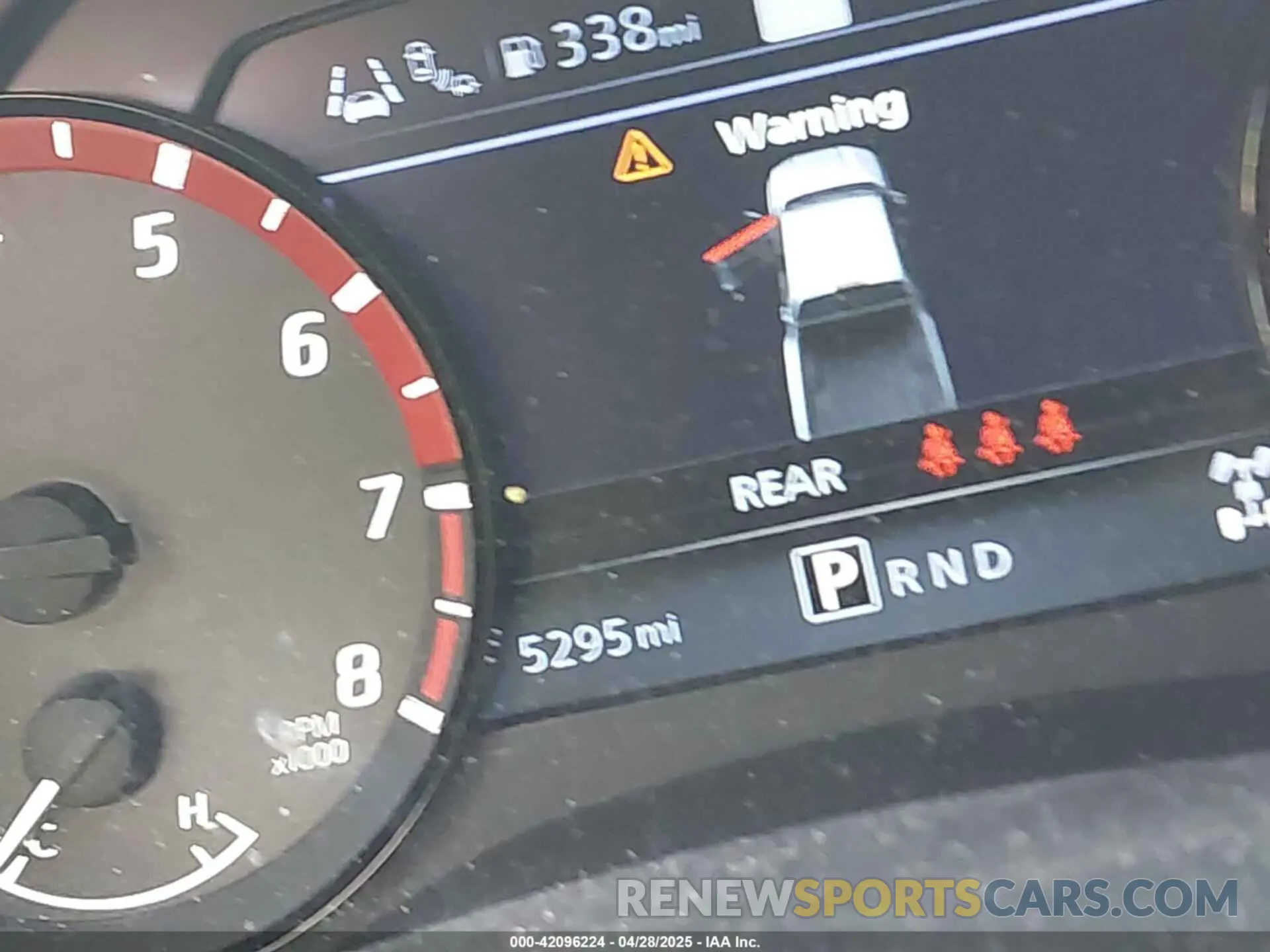 15 Photograph of a damaged car 1N6ED1EK8RN668698 NISSAN FRONTIER 2024