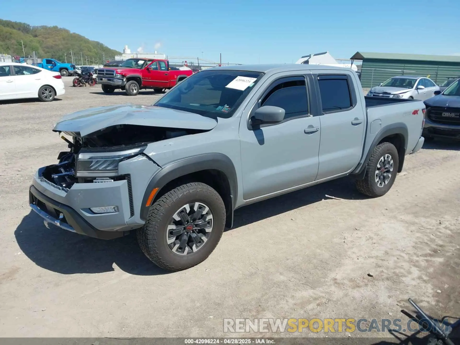 2 Photograph of a damaged car 1N6ED1EK8RN668698 NISSAN FRONTIER 2024
