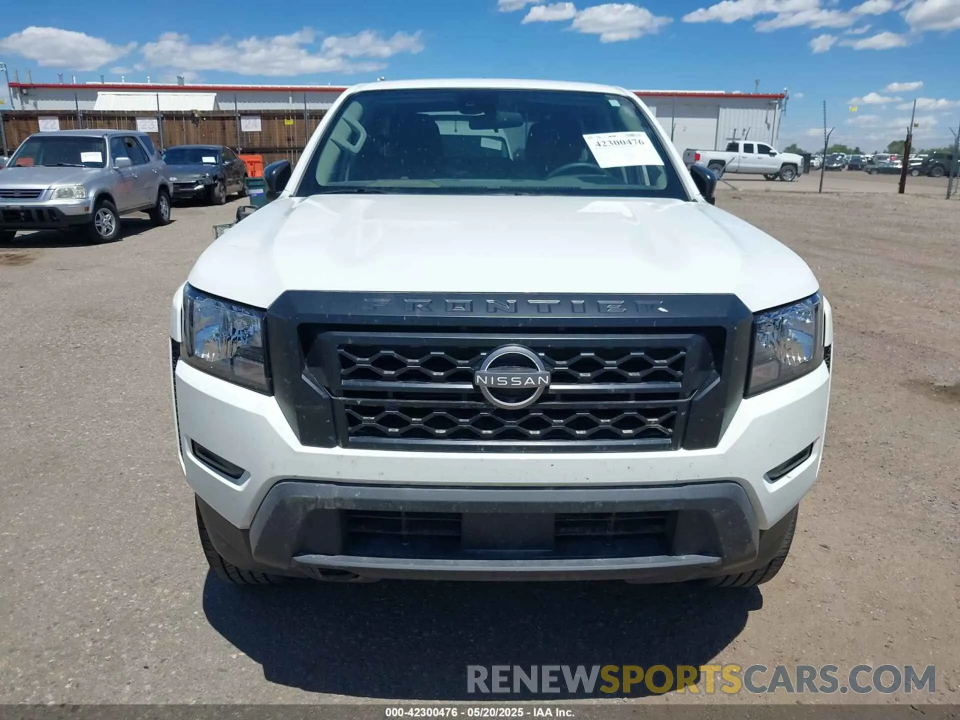 12 Photograph of a damaged car 1N6ED1EKXRN639686 NISSAN FRONTIER 2024