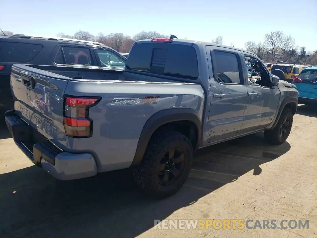 3 Photograph of a damaged car 1N6ED1EKXRN670579 NISSAN FRONTIER 2024