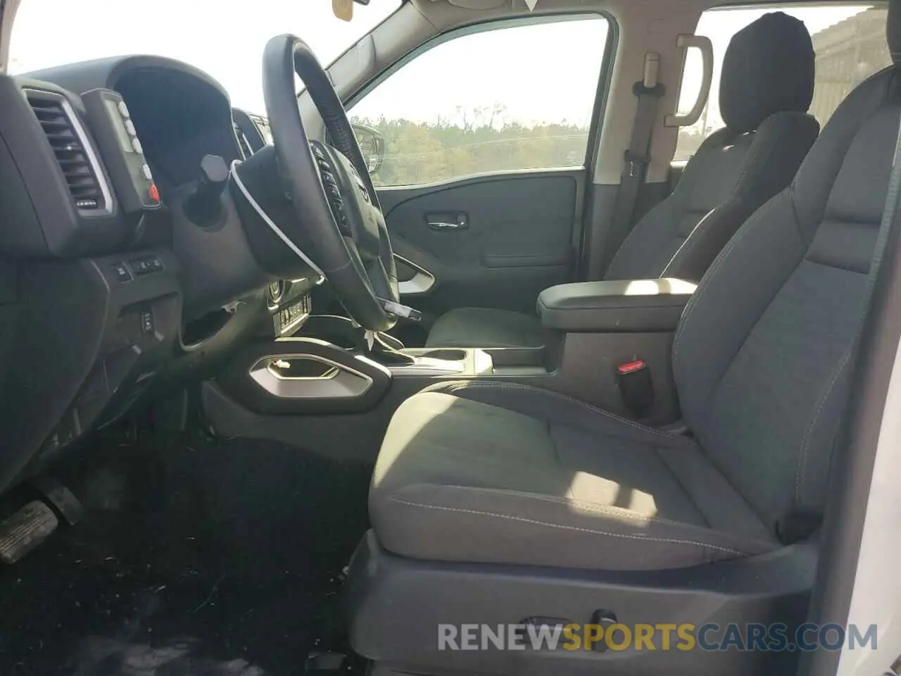 7 Photograph of a damaged car 1N6ED1FJ4RN626096 NISSAN FRONTIER 2024