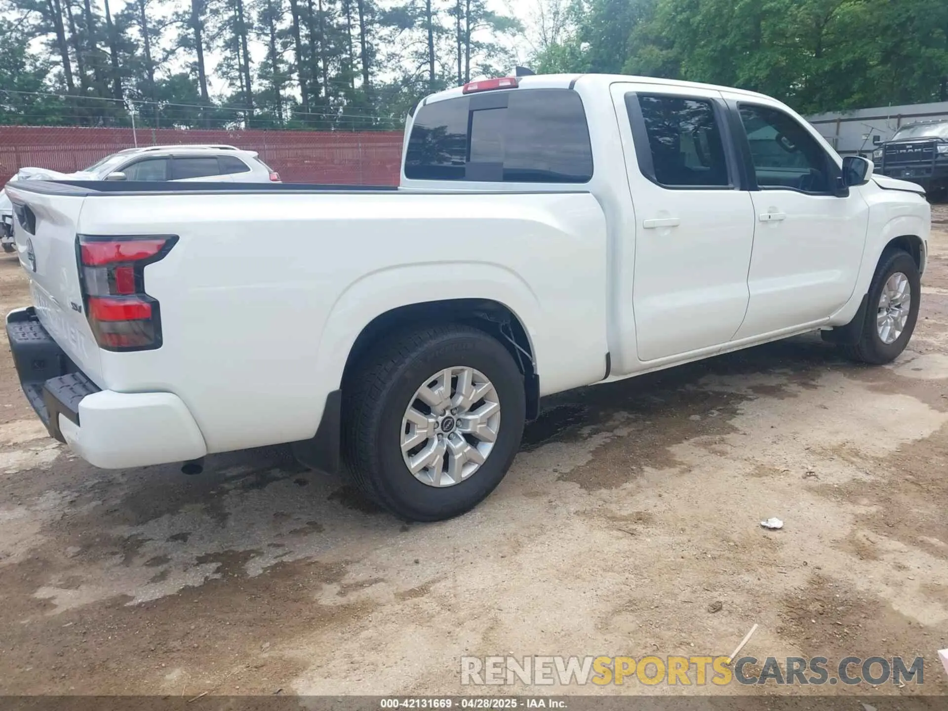 4 Photograph of a damaged car 1N6ED1FJ5RN659866 NISSAN FRONTIER 2024