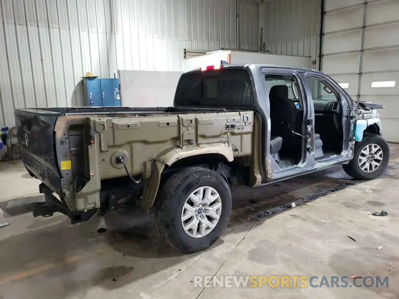 3 Photograph of a damaged car 1N6ED1FKXRN605620 NISSAN FRONTIER 2024