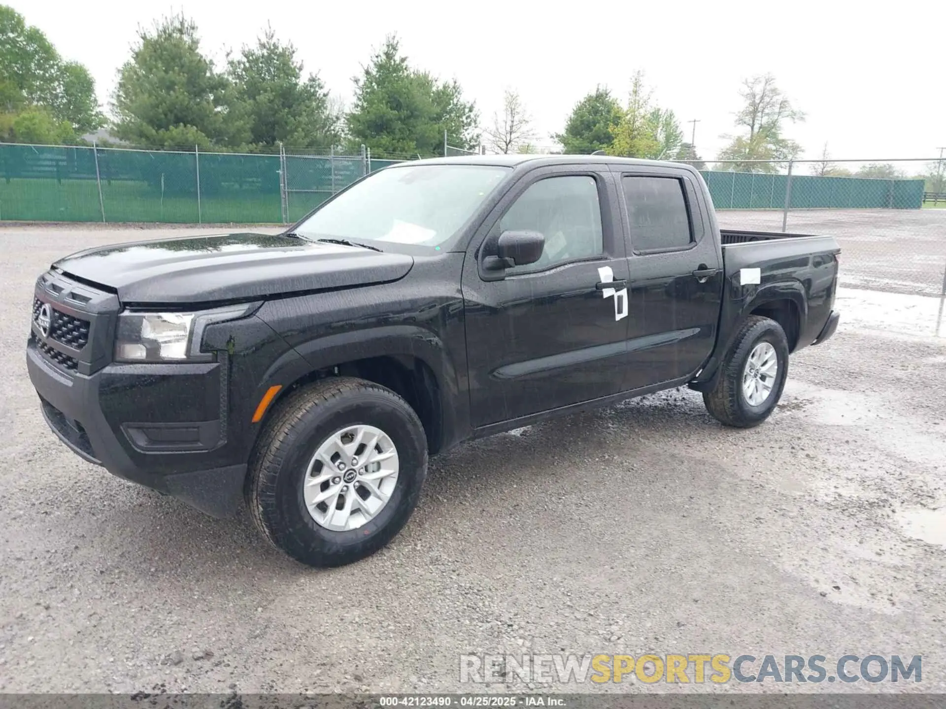 2 Photograph of a damaged car 1N6ED1EJ0SN631609 NISSAN FRONTIER 2025