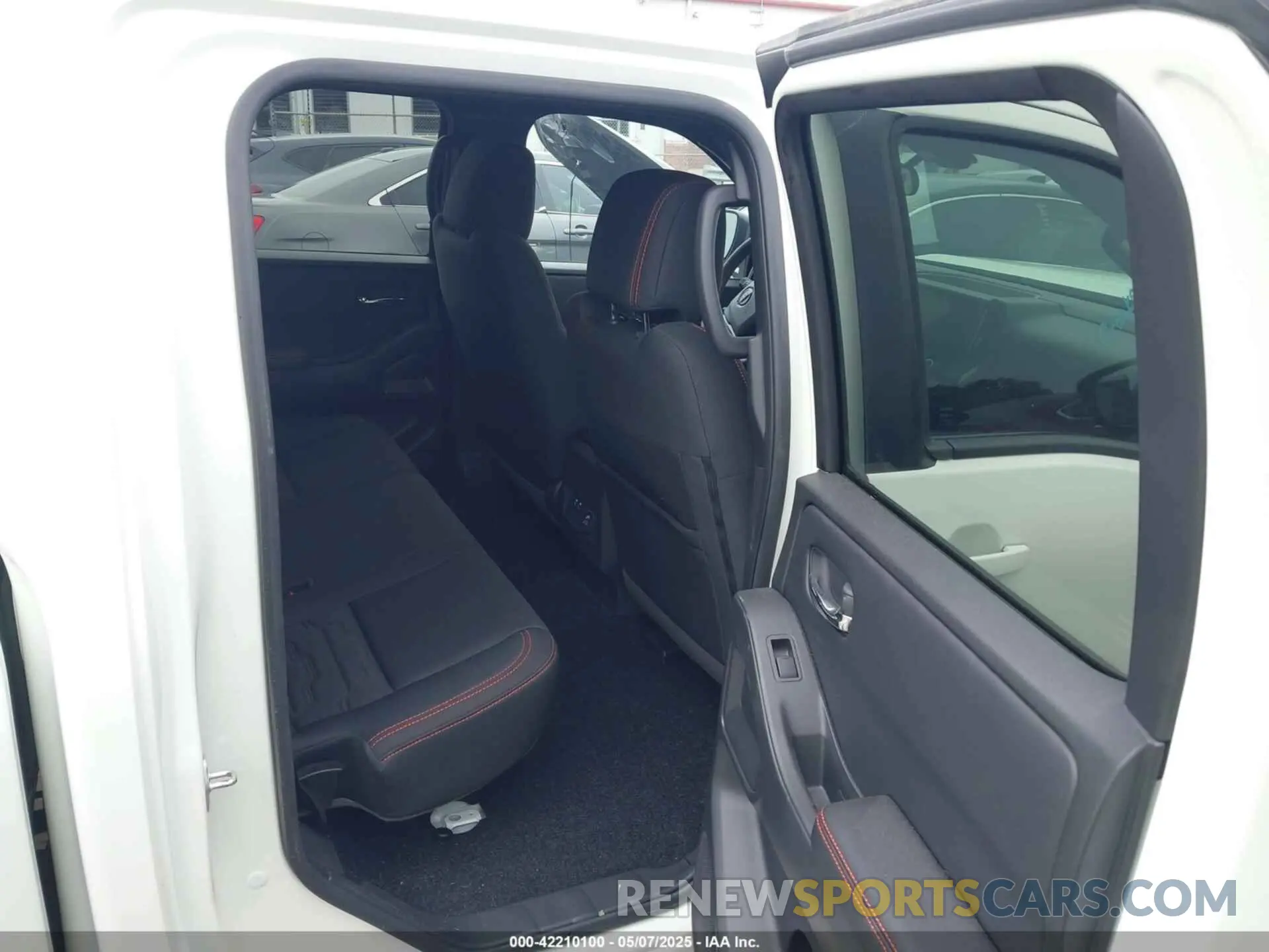 8 Фотография поврежденного автомобиля 1N6ED1EJ8SN610734 NISSAN FRONTIER 2025