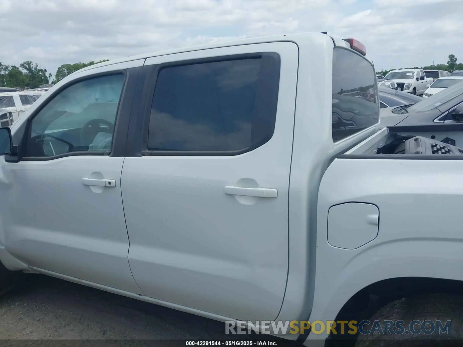 13 Фотография поврежденного автомобиля 1N6ED1EJ9SN607017 NISSAN FRONTIER 2025