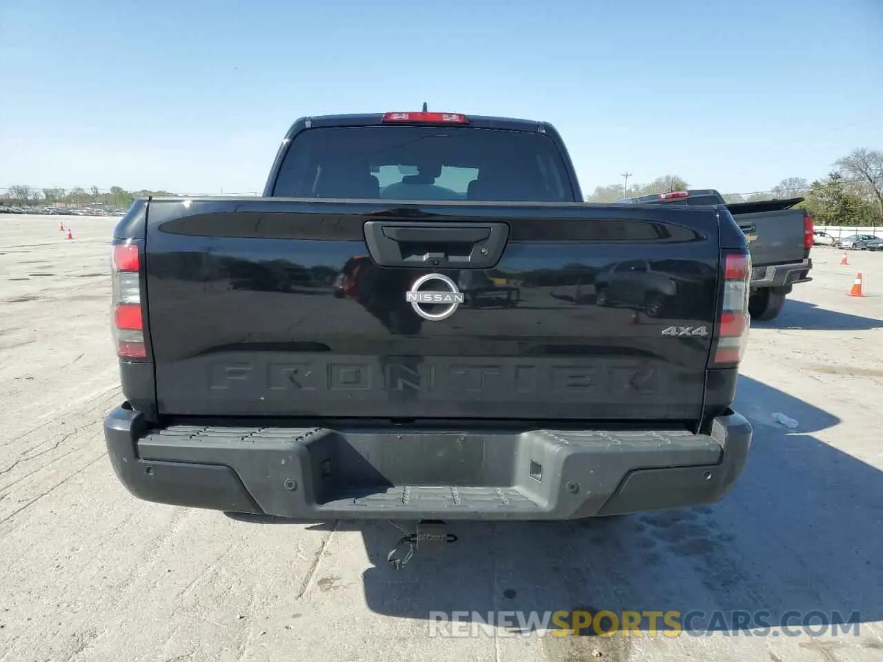 6 Photograph of a damaged car 1N6ED1EK5SN607296 NISSAN FRONTIER 2025