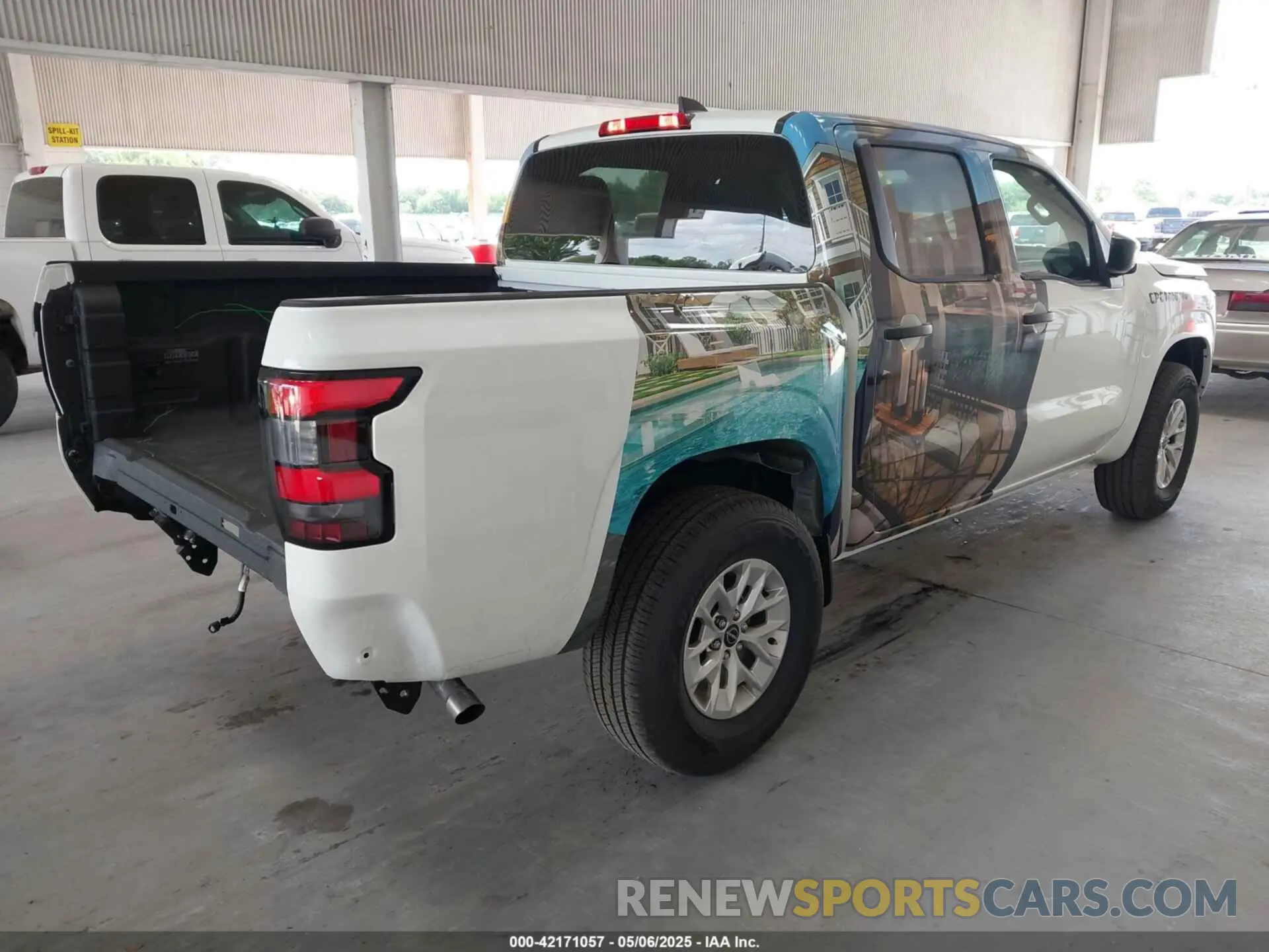 4 Photograph of a damaged car 1N6ED1EKXSN601669 NISSAN FRONTIER 2025