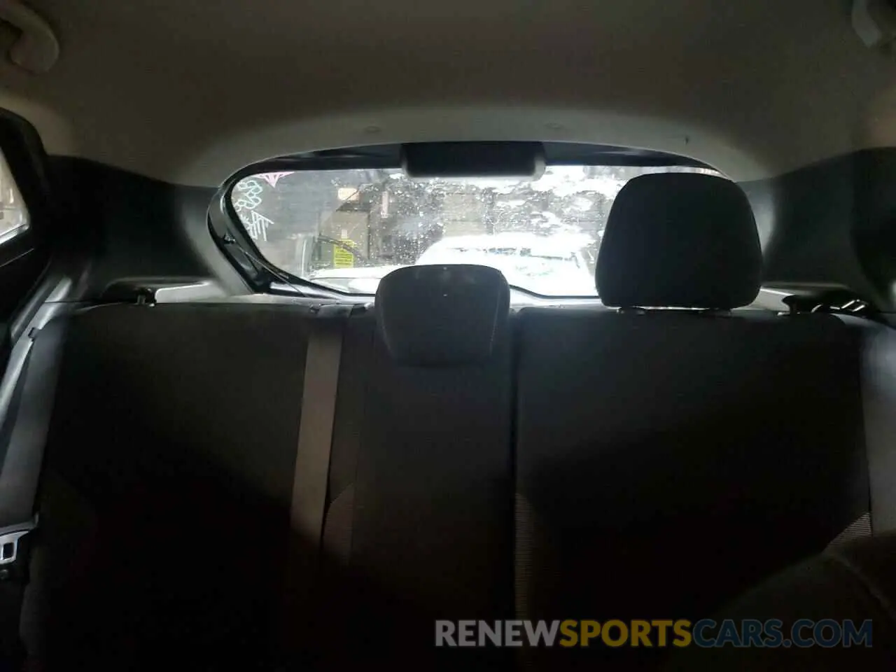10 Фотография поврежденного автомобиля 3N1CP5CU0KL547685 NISSAN KICKS 2019