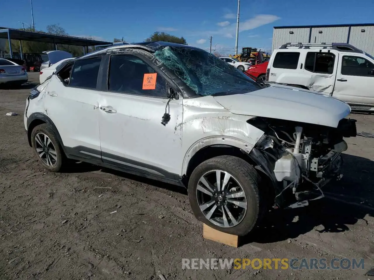 4 Photograph of a damaged car 3N1CP5CU1KL558999 NISSAN KICKS 2019
