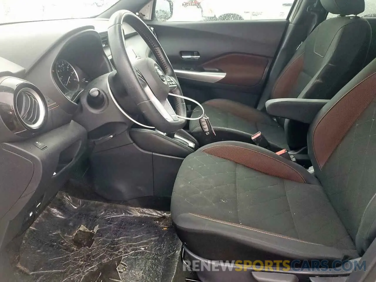 7 Photograph of a damaged car 3N1CP5CU2KL528880 NISSAN KICKS 2019