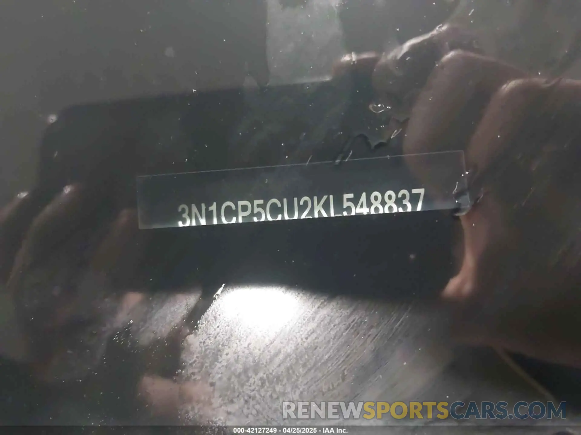 9 Photograph of a damaged car 3N1CP5CU2KL548837 NISSAN KICKS 2019