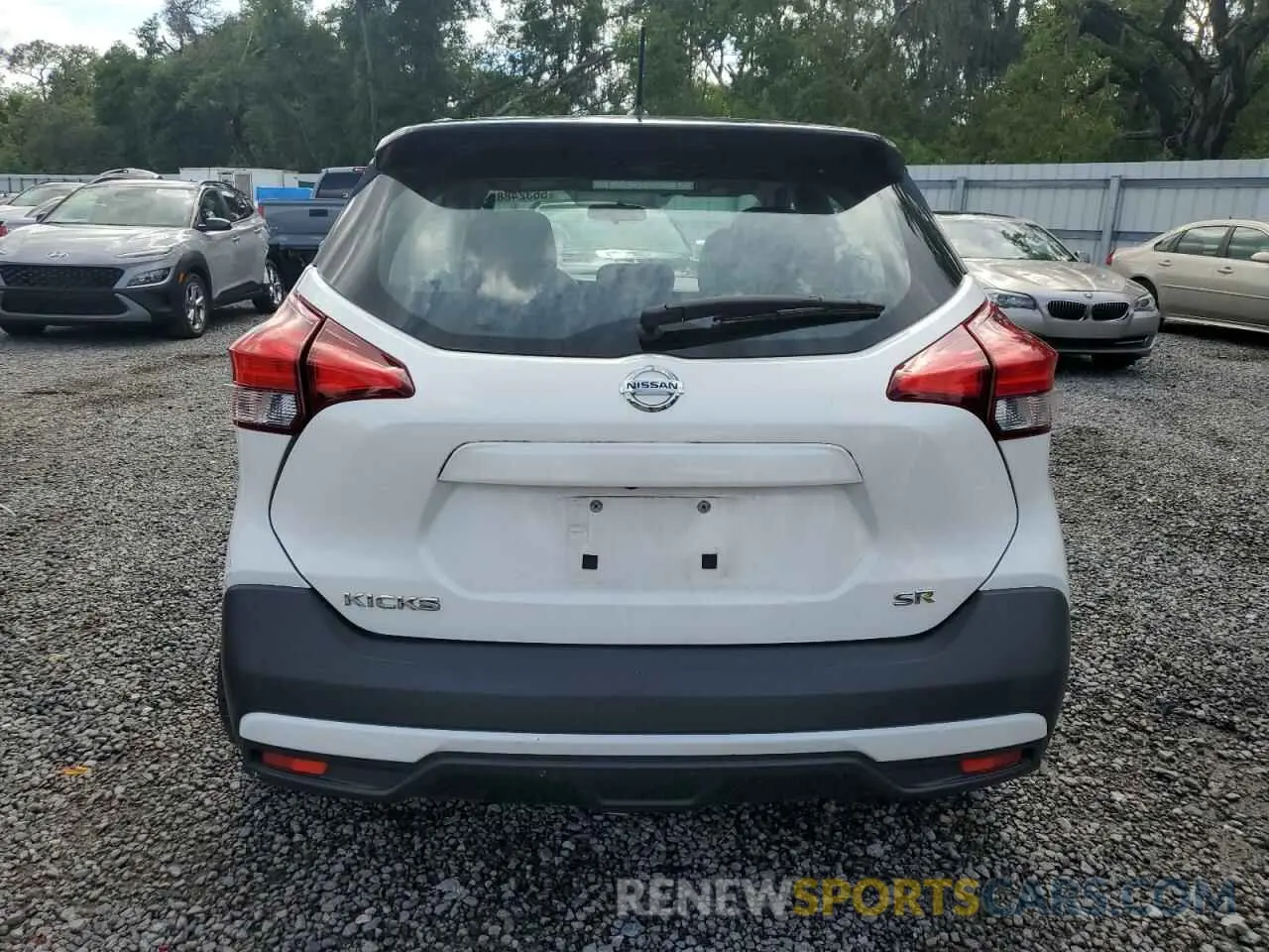 6 Photograph of a damaged car 3N1CP5CU3KL491645 NISSAN KICKS 2019
