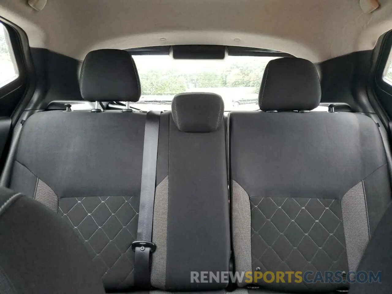10 Photograph of a damaged car 3N1CP5CU3KL496067 NISSAN KICKS 2019
