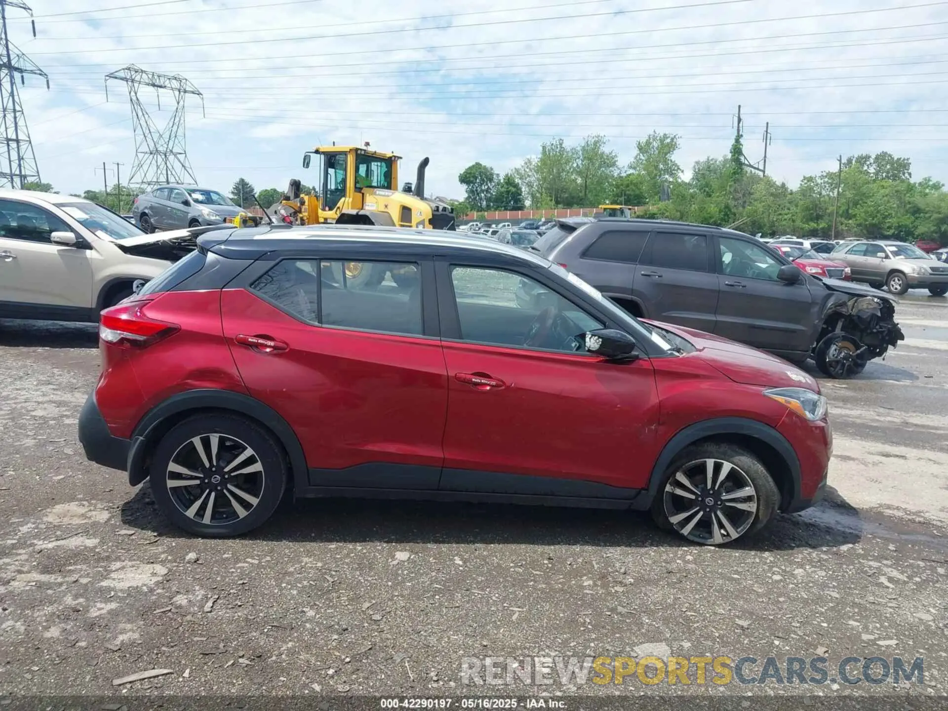 13 Фотография поврежденного автомобиля 3N1CP5CU3KL497400 NISSAN KICKS 2019