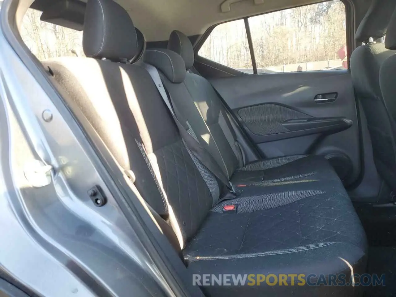 11 Фотография поврежденного автомобиля 3N1CP5CU3KL563752 NISSAN KICKS 2019
