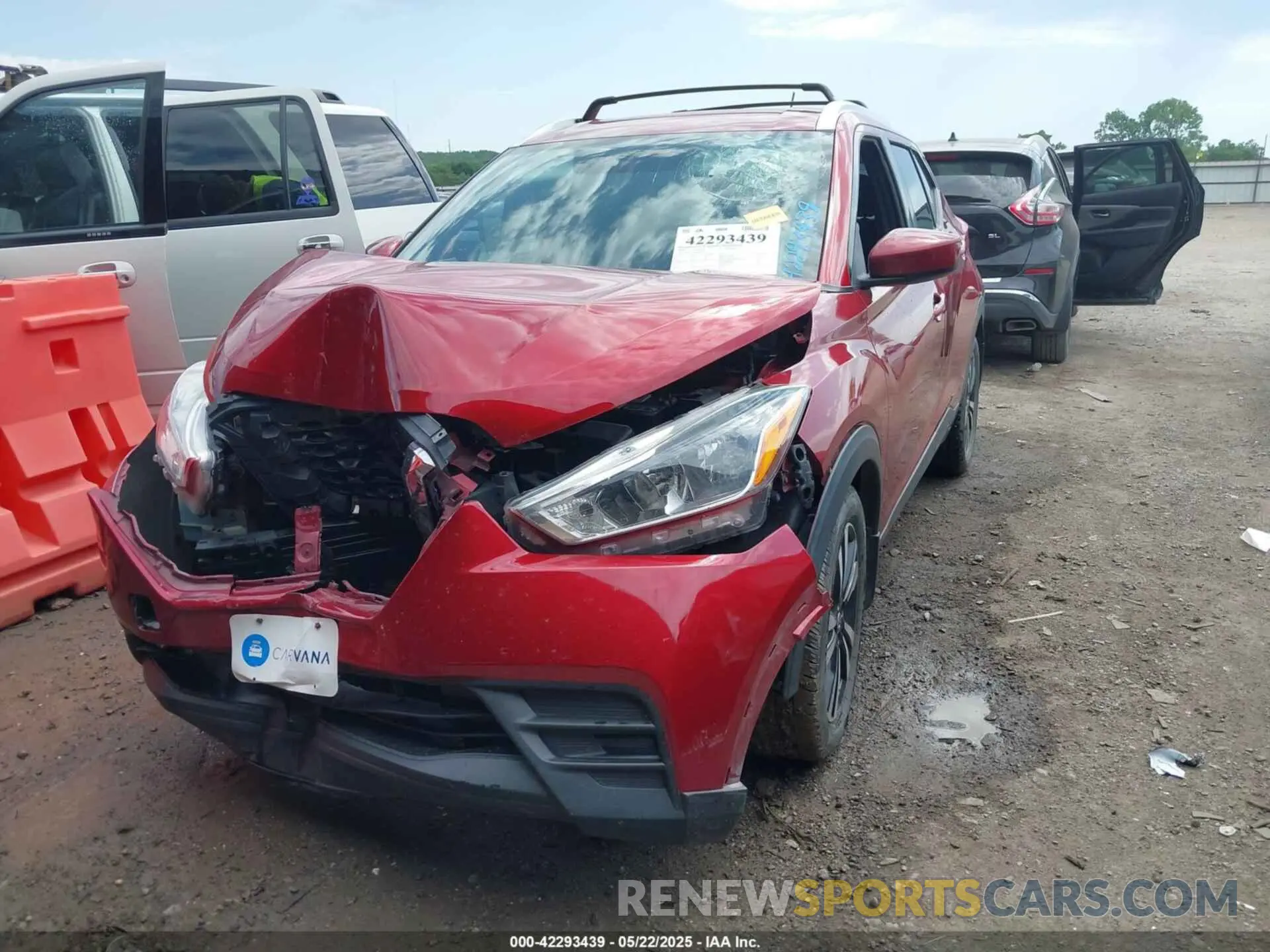 2 Фотография поврежденного автомобиля 3N1CP5CU3KL564447 NISSAN KICKS 2019