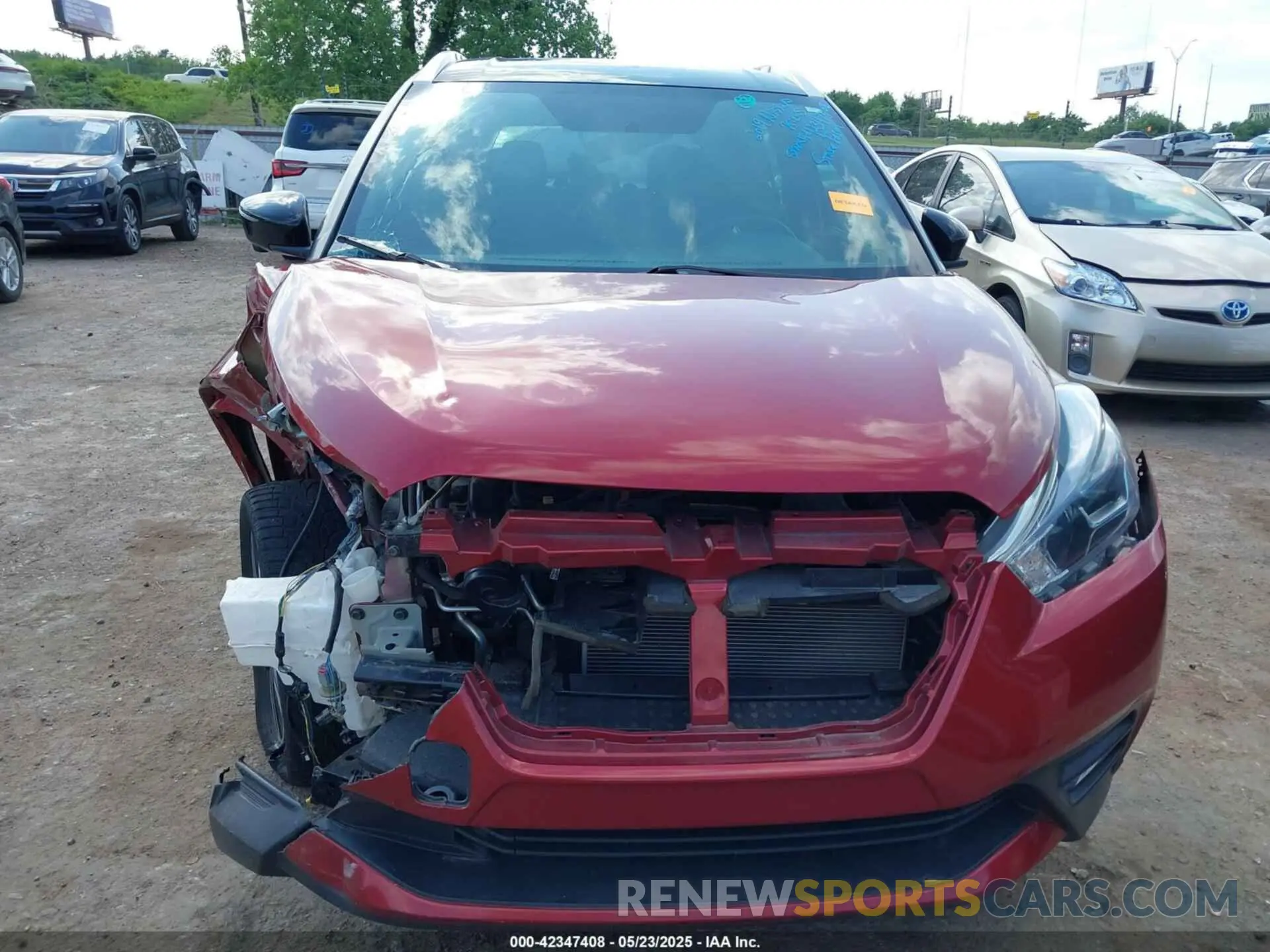 13 Фотография поврежденного автомобиля 3N1CP5CU4KL517640 NISSAN KICKS 2019