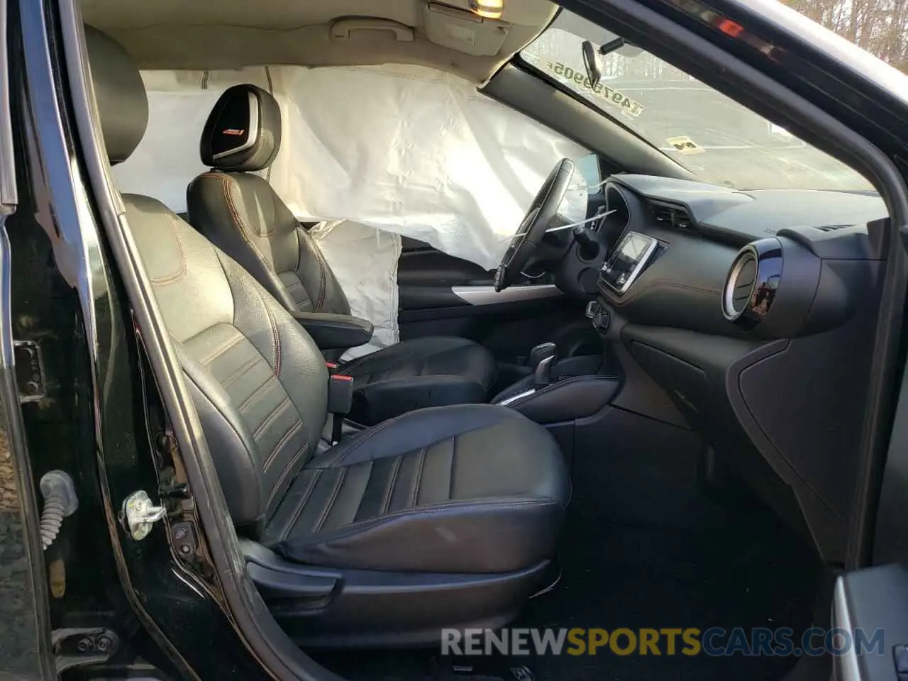 7 Photograph of a damaged car 3N1CP5CU4KL530419 NISSAN KICKS 2019