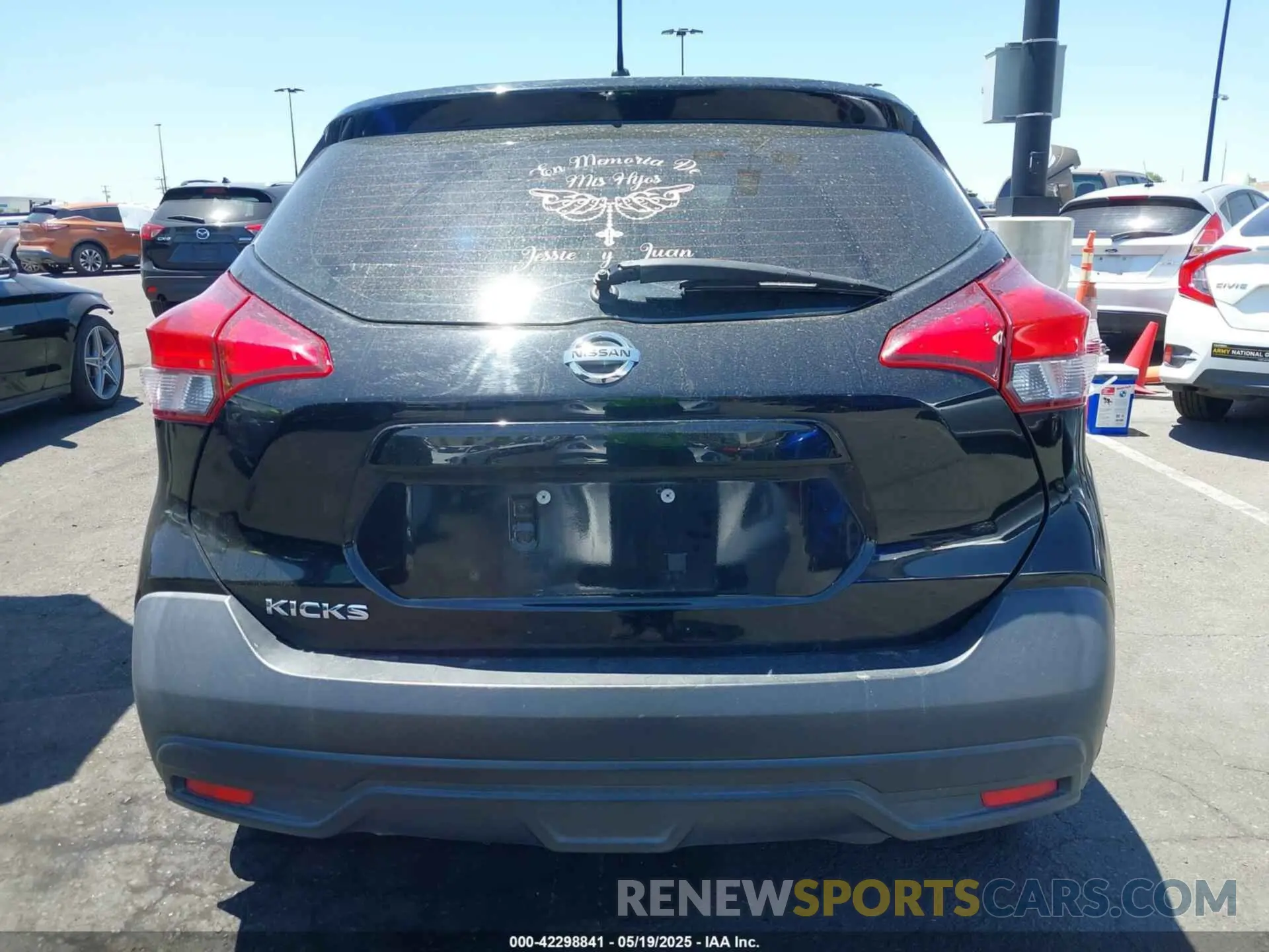 17 Фотография поврежденного автомобиля 3N1CP5CU5KL481294 NISSAN KICKS 2019