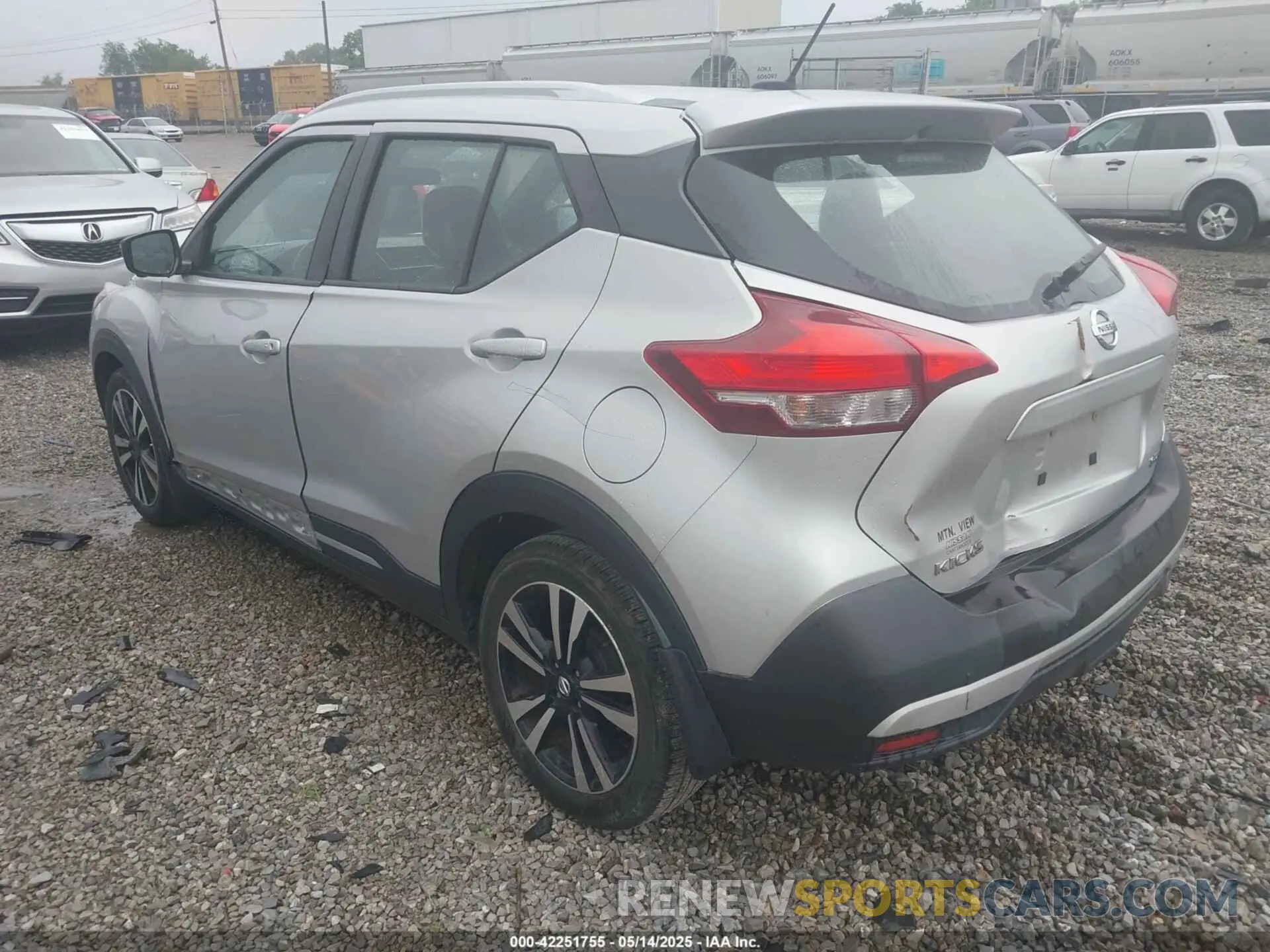 3 Фотография поврежденного автомобиля 3N1CP5CU5KL521681 NISSAN KICKS 2019