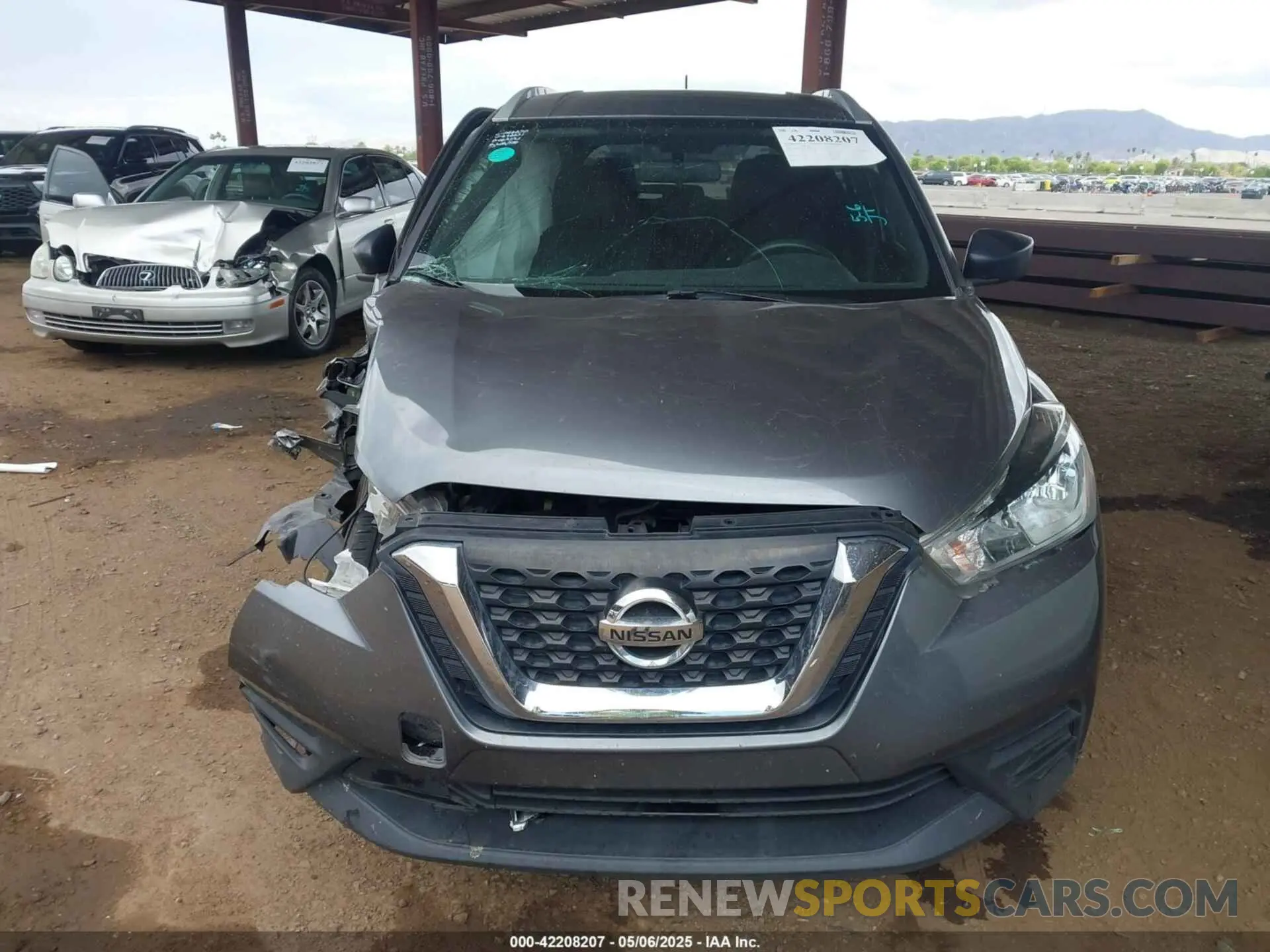12 Photograph of a damaged car 3N1CP5CU6KL496631 NISSAN KICKS 2019