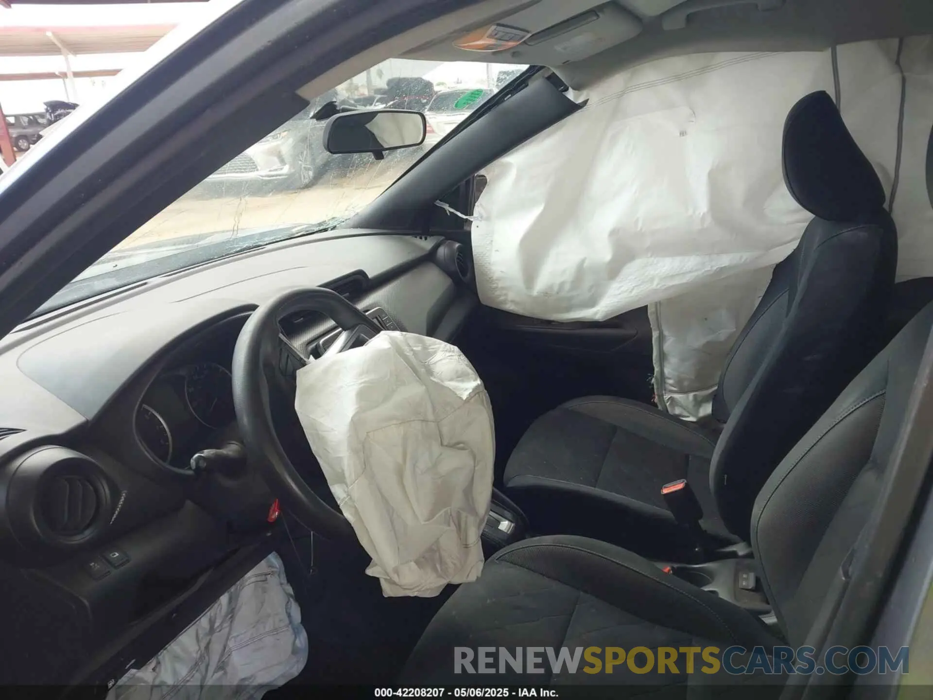 5 Photograph of a damaged car 3N1CP5CU6KL496631 NISSAN KICKS 2019