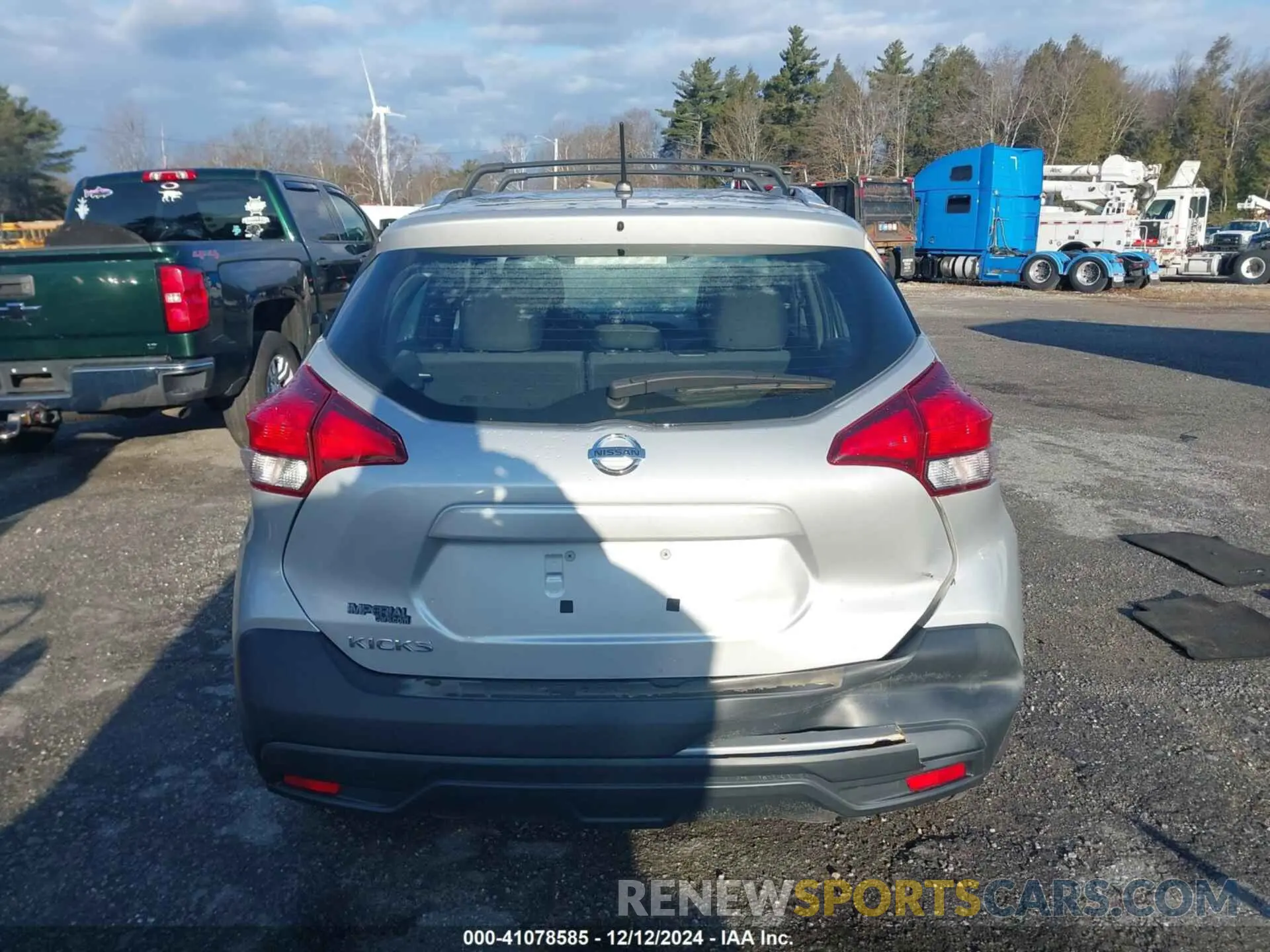 17 Фотография поврежденного автомобиля 3N1CP5CU6KL501004 NISSAN KICKS 2019